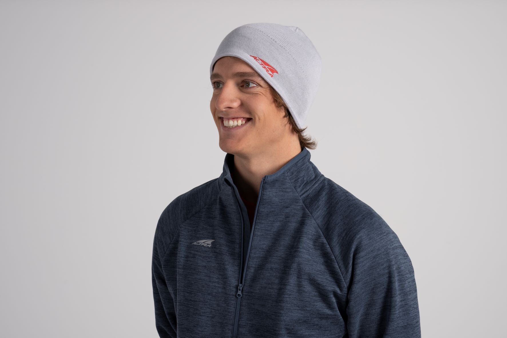 ALTRA MERINO RUN BEANIE - Warm Wool Running Hat for Men & Women - Perfect for Winter Jogging, Hiking & Outdoor Activities