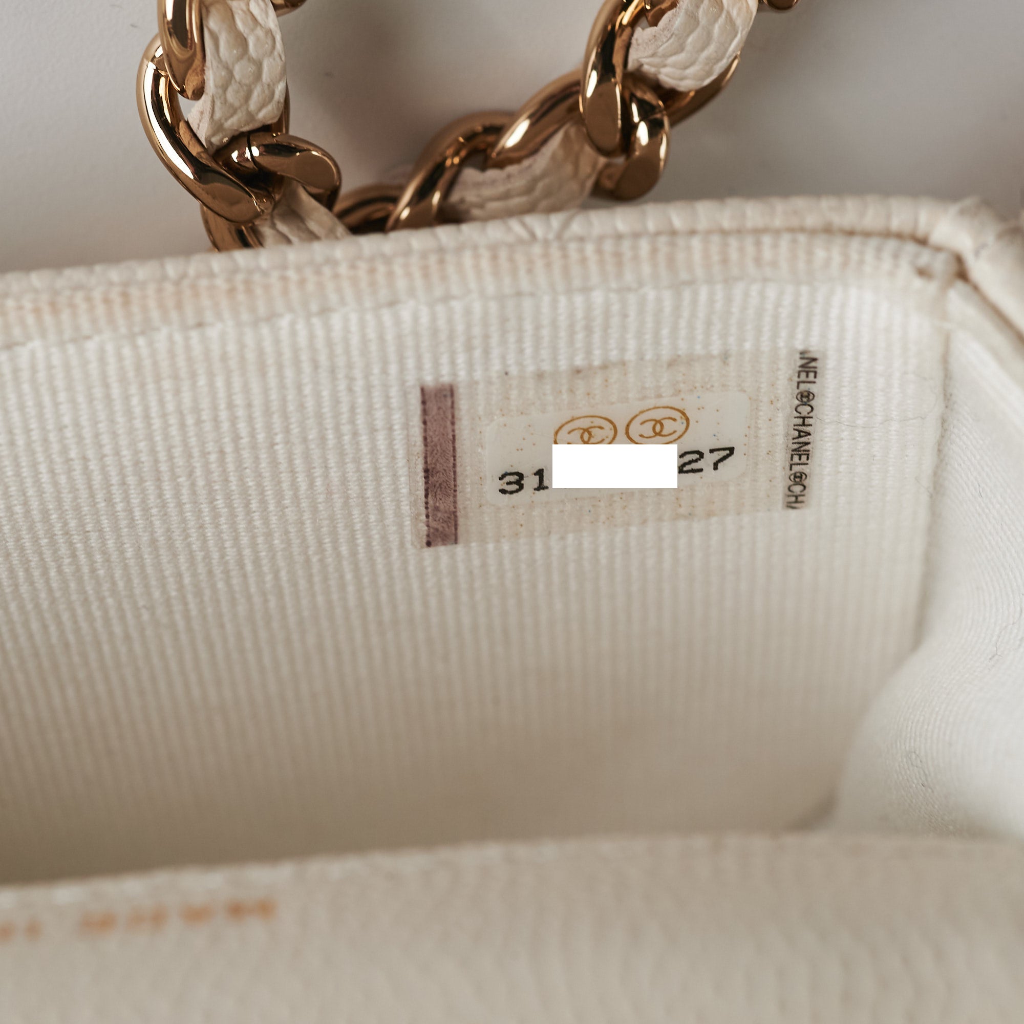 Chanel Caviar Quilted Micro Bag in White - Luxury Mini Crossbody Purse for Women, Perfect for Evening Parties & Special Occasions