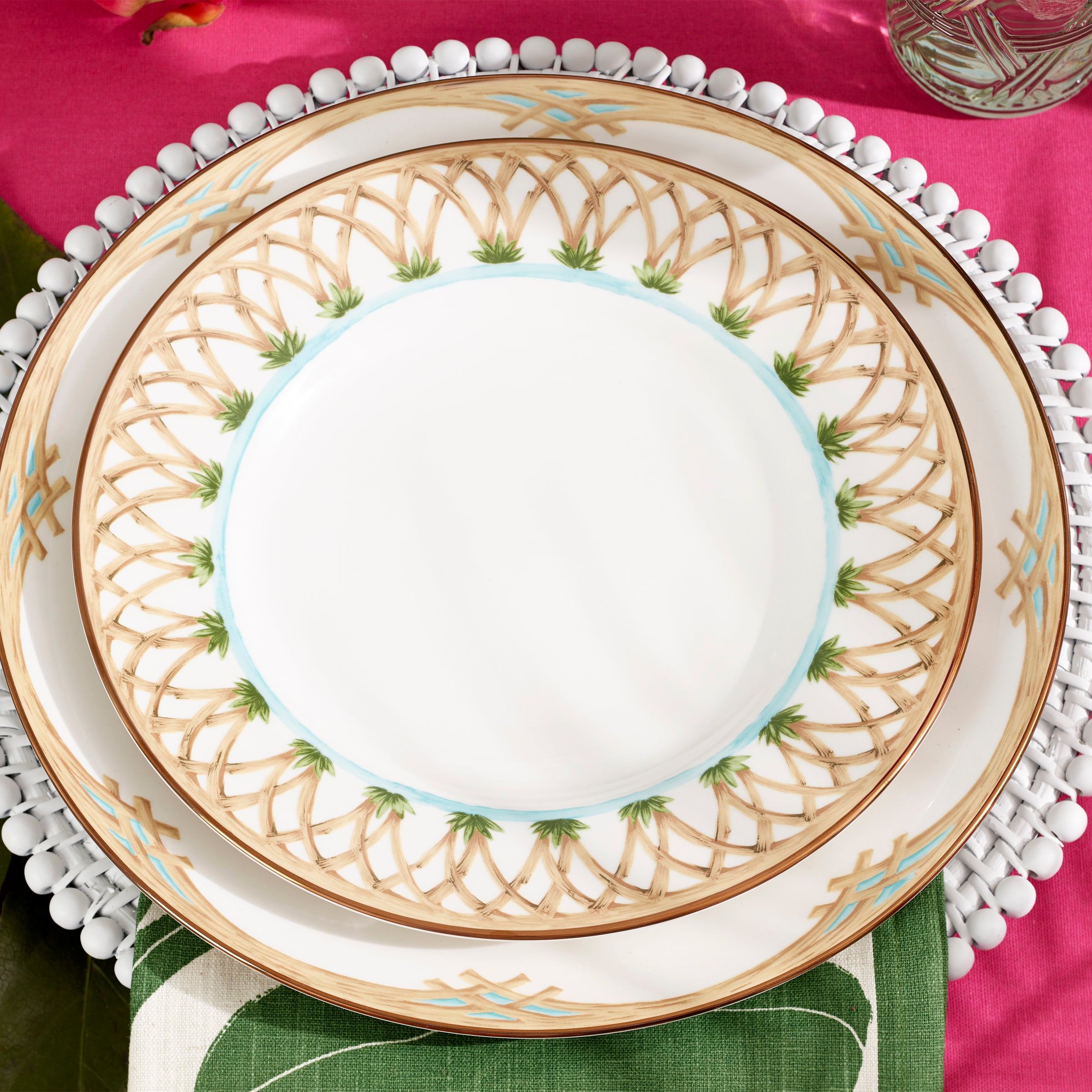 British Colonial Style Bamboo Dinner Plates - 10.5 Inch Round Eco-Friendly Dishes for Dining, Parties & Home Decor