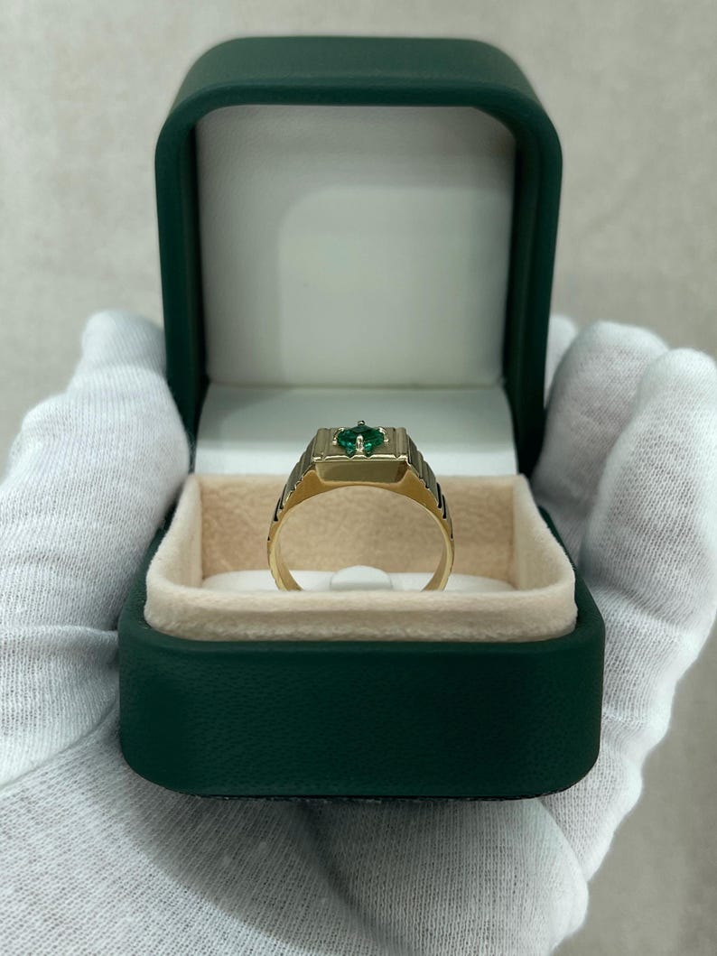 0.60ct 14K Gold Emerald Cut Rich Green Solitaire Men's Pinky Ring - Elegant Statement Jewelry for Weddings, Parties & Special Occasions