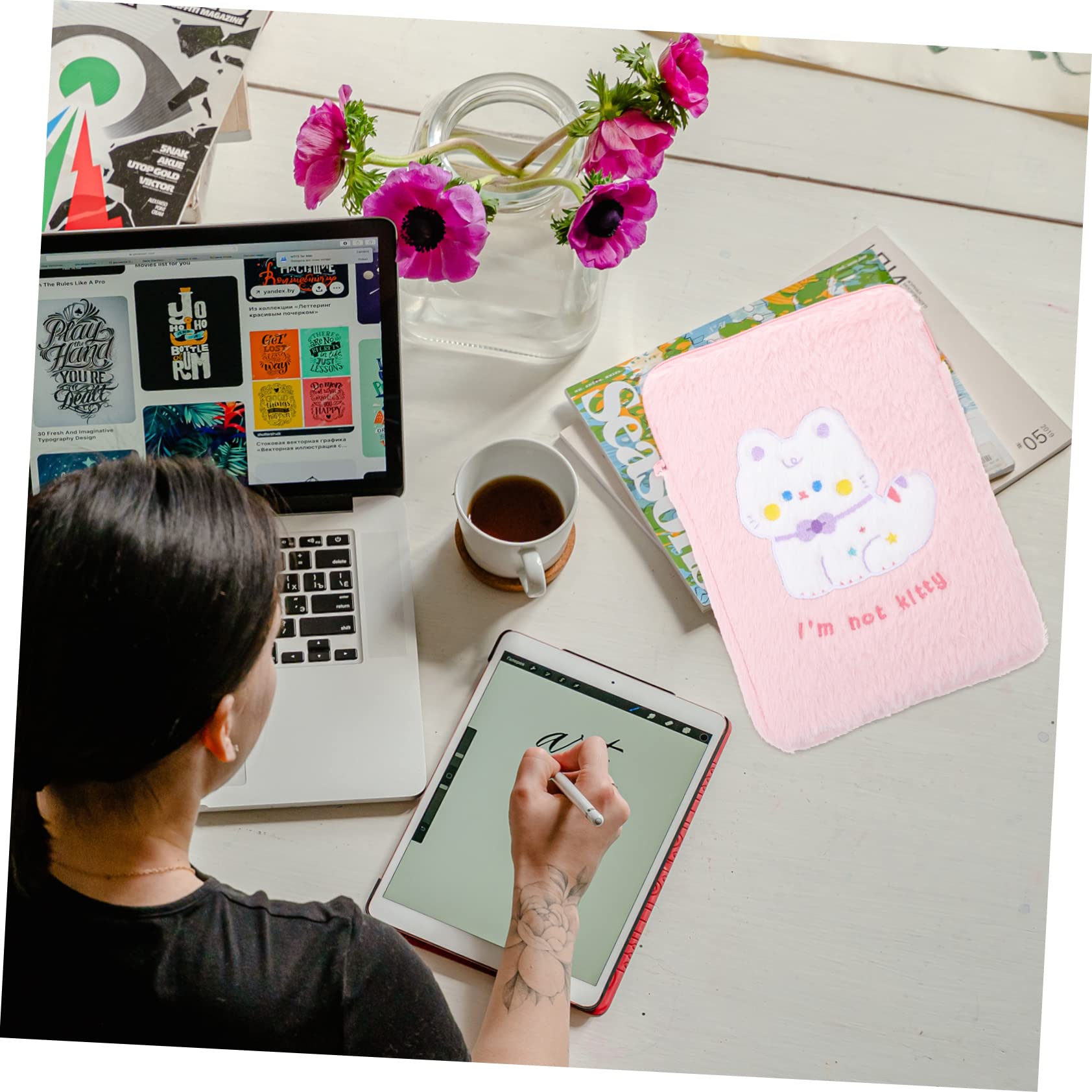 UKCOCO Plush Tablet & Laptop Storage Bag - Soft Computer Case for Home, Office & Travel - Cute Cartoon Holder for MacBook, iPad & Accessories - Perfect for Work, School & Daily Commute