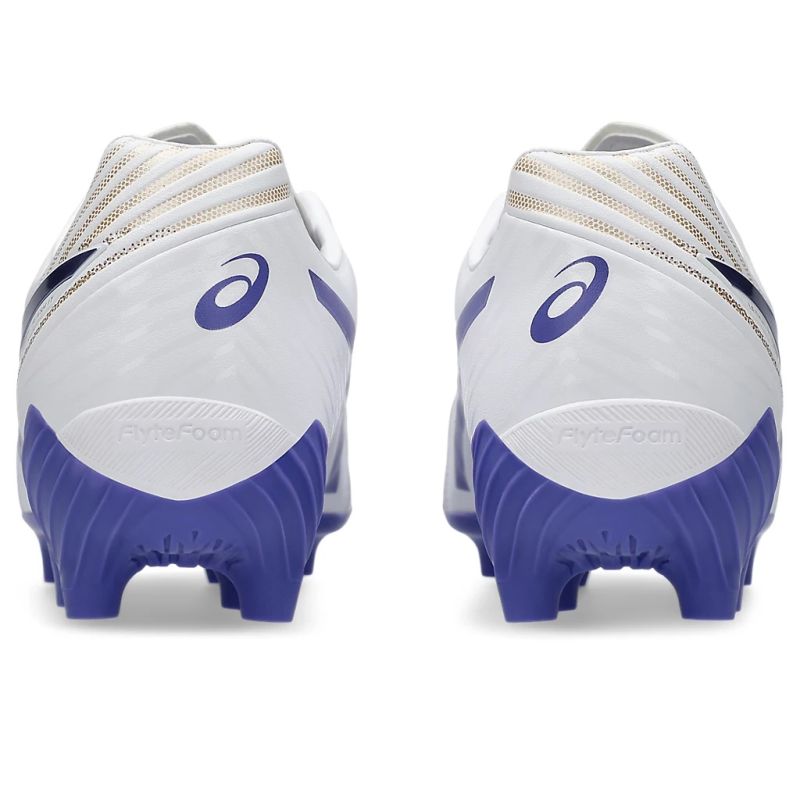 ASICS Lethal Flash IT 3 Women's Soccer Cleats - Lightweight Football Shoes for Women with Enhanced Traction - Perfect for Turf Games & Training Sessions