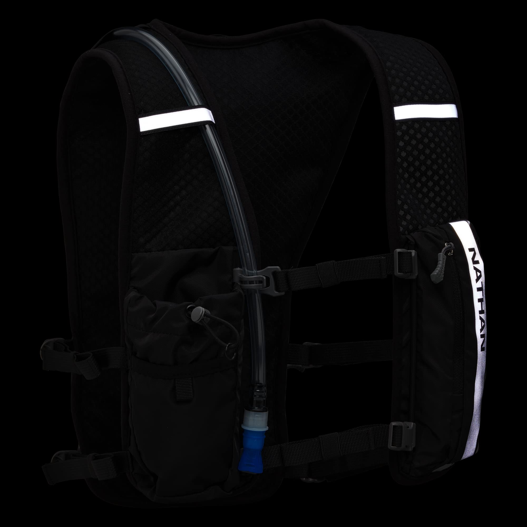 Nathan Hypernight QuickStart 2.0 4L Hydration Pack with 1.5L Bladder - Reflective Night Running Gear, Moisture-Wicking Unisex Backpack with Front Water Bottle Pockets - Perfect for Trail Running, Hiking & Outdoor Adventures