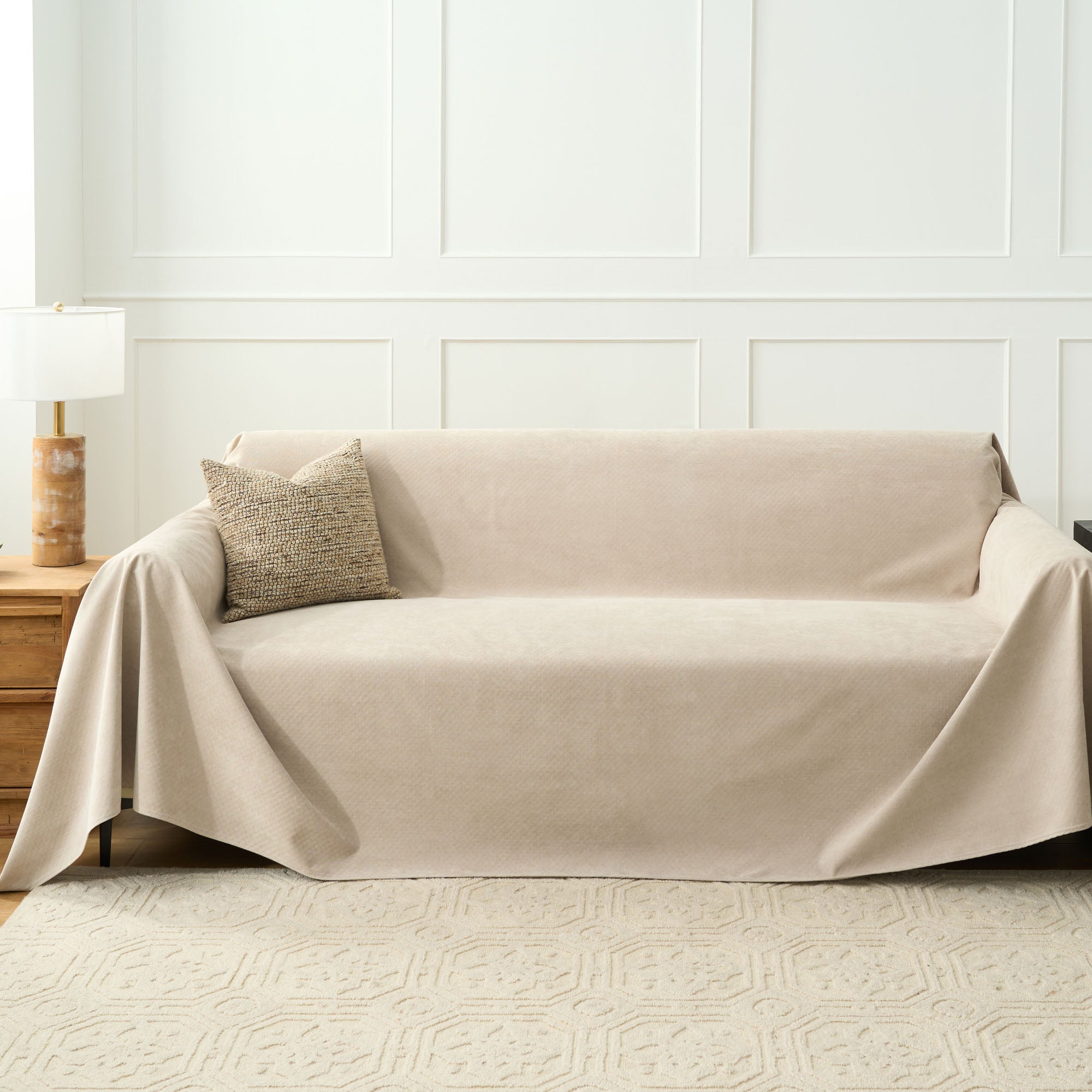 Waterproof Non-Slip Sofa Cover Protector - Durable Stretchable Furniture Slipcover for Pets, Kids - Perfect for Living Room, Bedroom, Office (Beige, Queen Size)