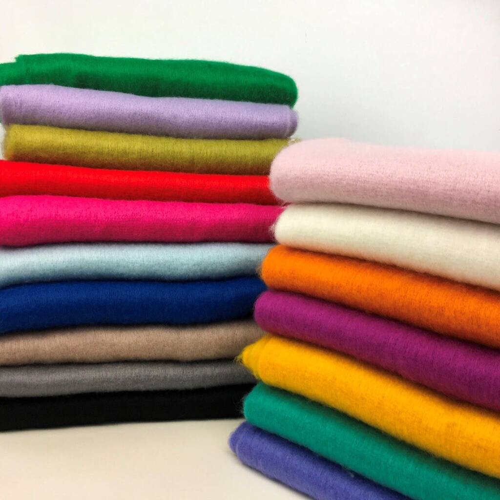 Personalized Chunky Knit Blanket Scarf - Soft Winter Wrap in Multiple Colors | Cozy Gift for Women, Perfect for Travel, Office & Outdoor Activities