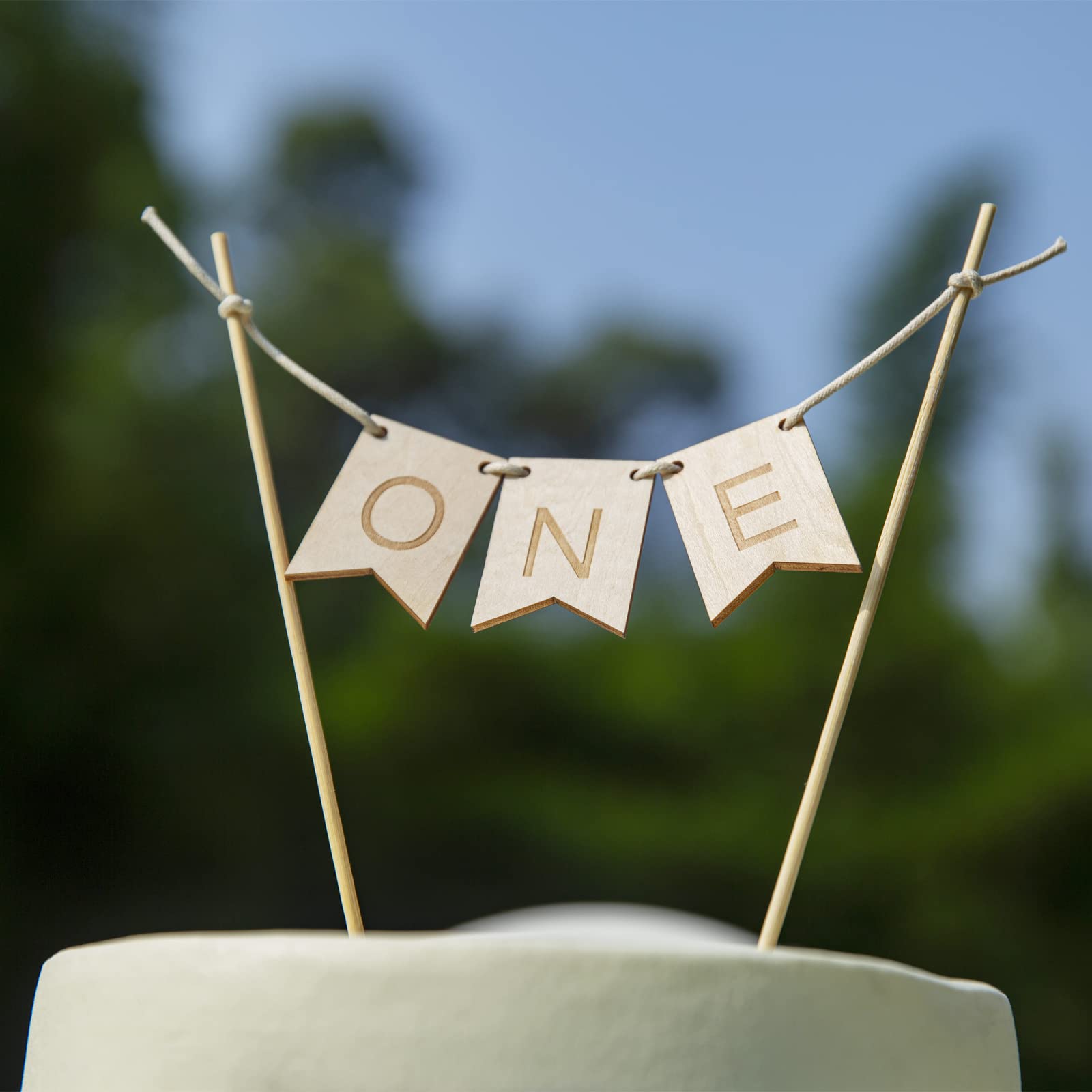 Wooden 'One' Cake Topper for 1st Birthday - Handmade Wood One Banner Cake Decorations | First Birthday Party Supplies | Perfect for Cake Smash Photos, Baby's Milestone Celebration & Gender Neutral Birthday Party Decor