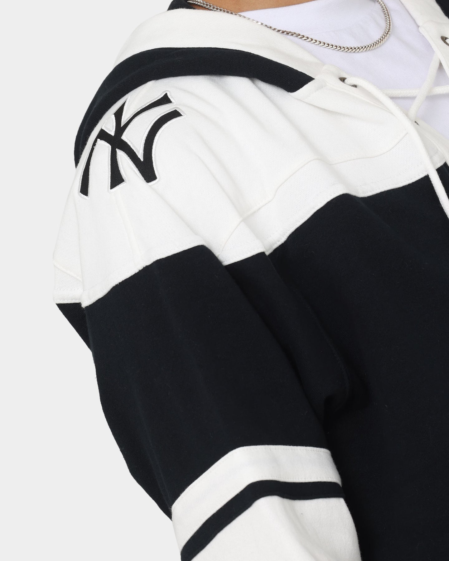 New York Yankees 47 Brand Superior Lacer Hoodie - Black | Men's Baseball Fan Apparel for Game Day & Casual Wear