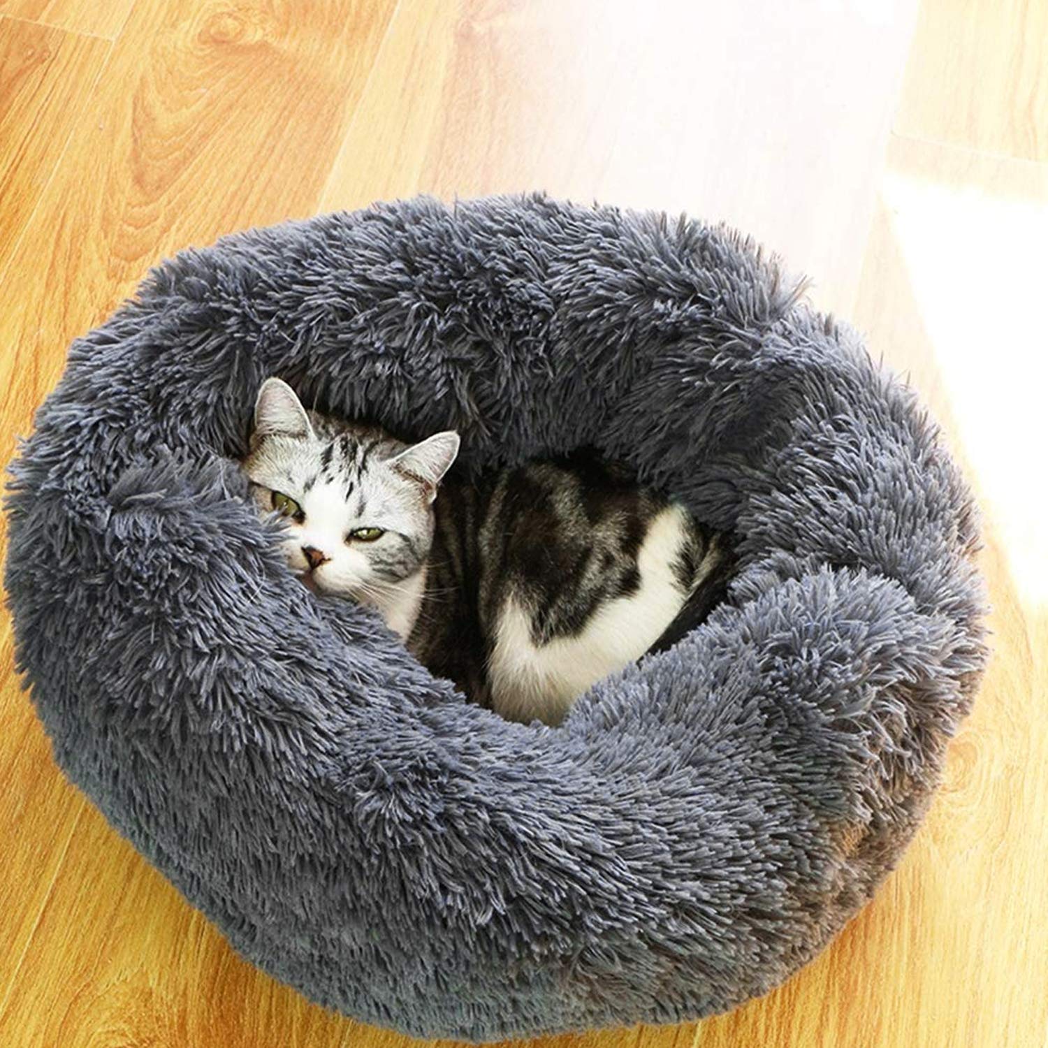 Cozy Pet Cave Bed - Warm & Soft Dog Bed for Puppies, Cats & Small Pets - Perfect for Indoor Sleeping, Cuddling & Nesting