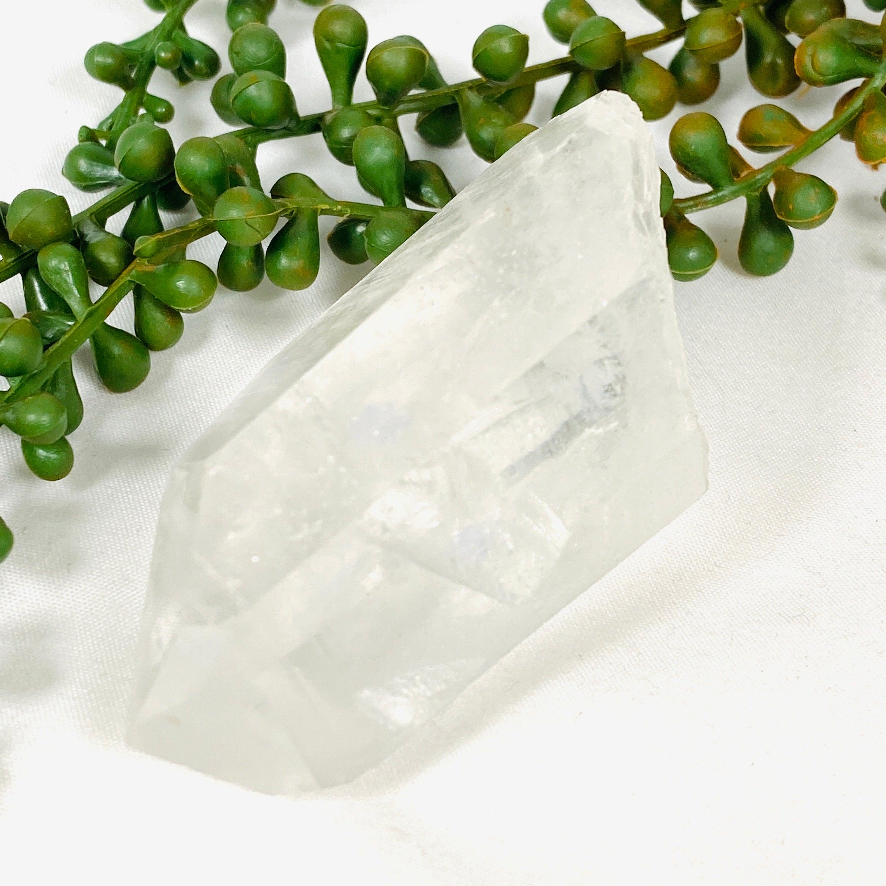 Natural Clear Quartz Semi-Polished Point Stone - Healing Crystal for Meditation, Reiki, and Energy Work - Perfect for Home Decor, Yoga, and Spiritual Practices