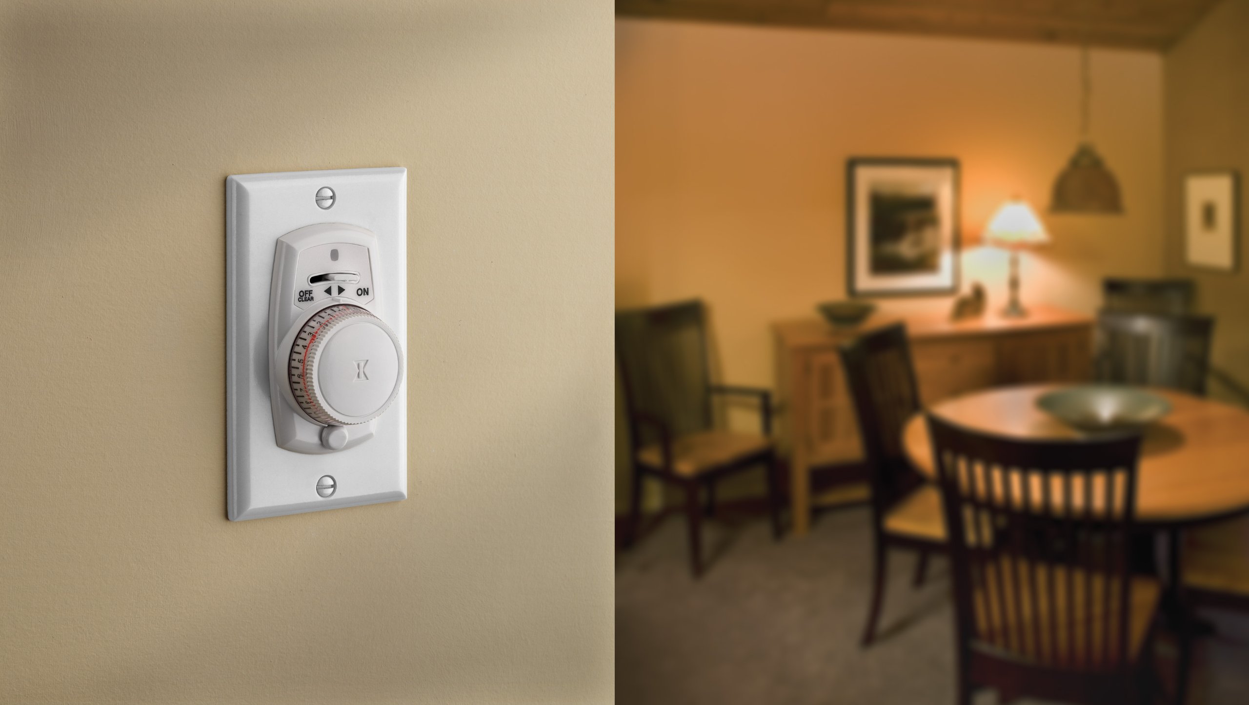 Intermatic EJ351C 120 Volt 24-Hour Programmable Mechanical Security Timer for Home & Outdoor Lighting Control