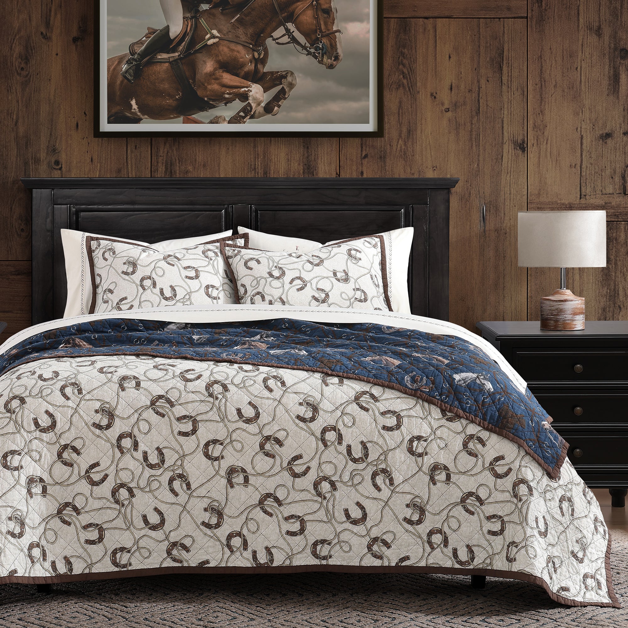 Saratoga Reversible Quilt Set - Soft & Comfortable Bedding for All Seasons - Perfect for Master Bedroom, Guest Room, and Dorm Decor