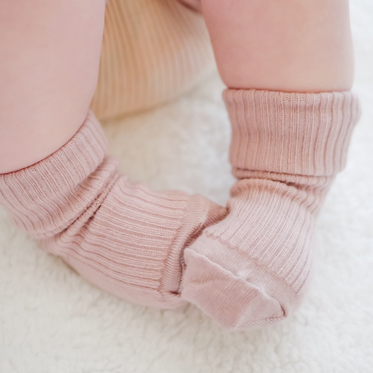 Soft Wool Socks for Babies & Toddlers - Warm Pink & Rose Knitted Socks for Winter - Perfect for Indoor Play, Outdoor Adventures & Cozy Family Moments