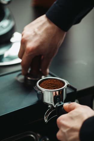 Bristot Espresso Cremoso Italiano Ground Coffee - Medium Roast Italian Espresso (32 Bags) | Rich & Creamy Flavor | Perfect for Home Brewing, Office Use & Gifts
