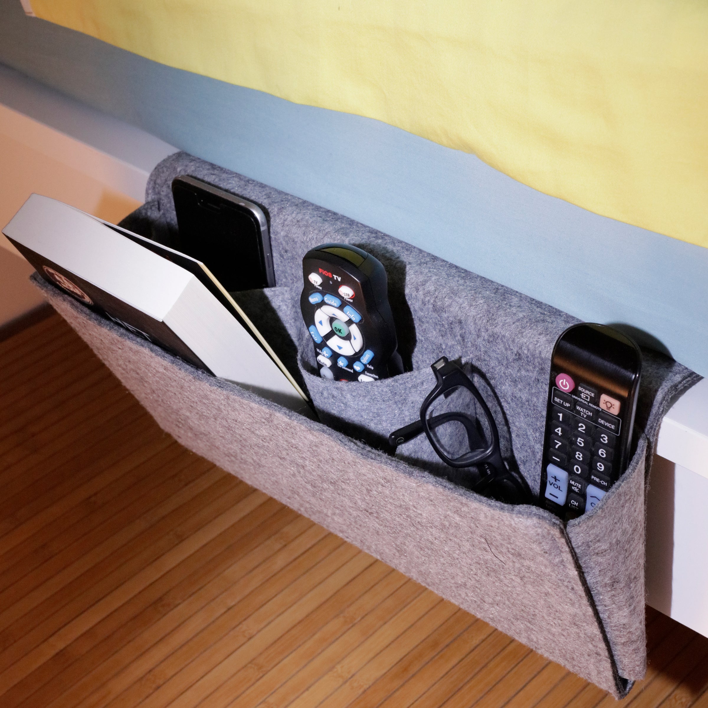 Extra Large Bedside Organizer Pocket - Storage Holder for Phone, Glasses, Books & Essentials - Perfect for Bed, Sofa, Car & Travel Use