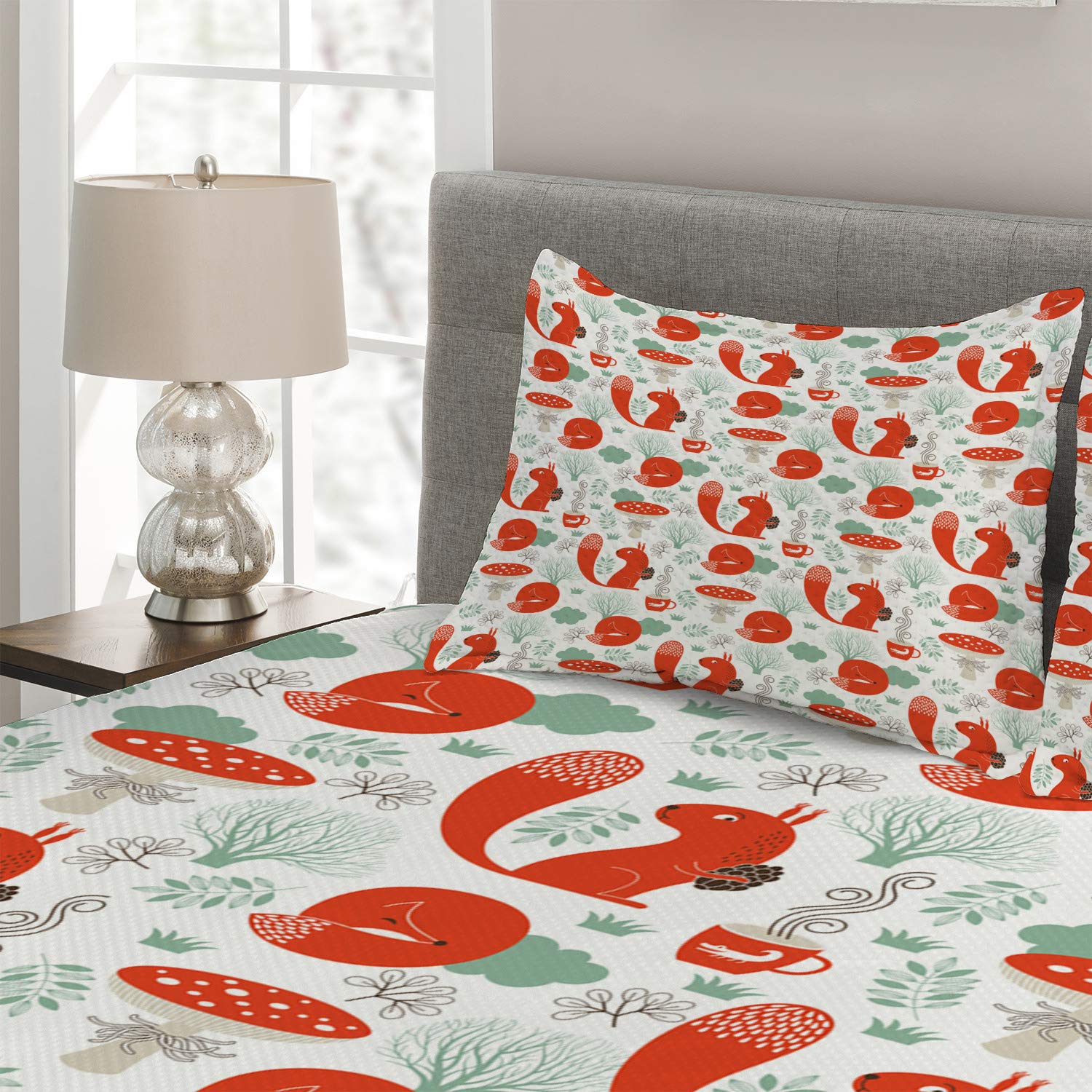 Ambesonne Bohemian Fox & Squirrel Tea Party 3-Piece Quilted Bedspread Set with Pillow Shams - Queen Size, Reseda Green & Dark Brown - Whimsical Animal Print Bedding for Cozy Bedroom Decor