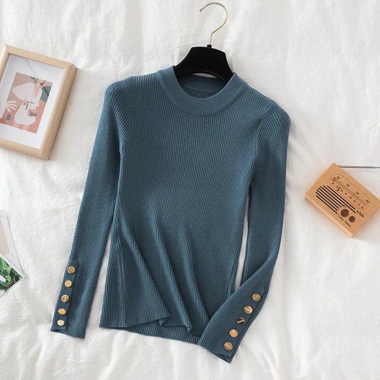Thick Buttoned Long Sleeve O-Neck Sweater for Women - Cozy Winter Pullover for Casual Outfits & Office Wear