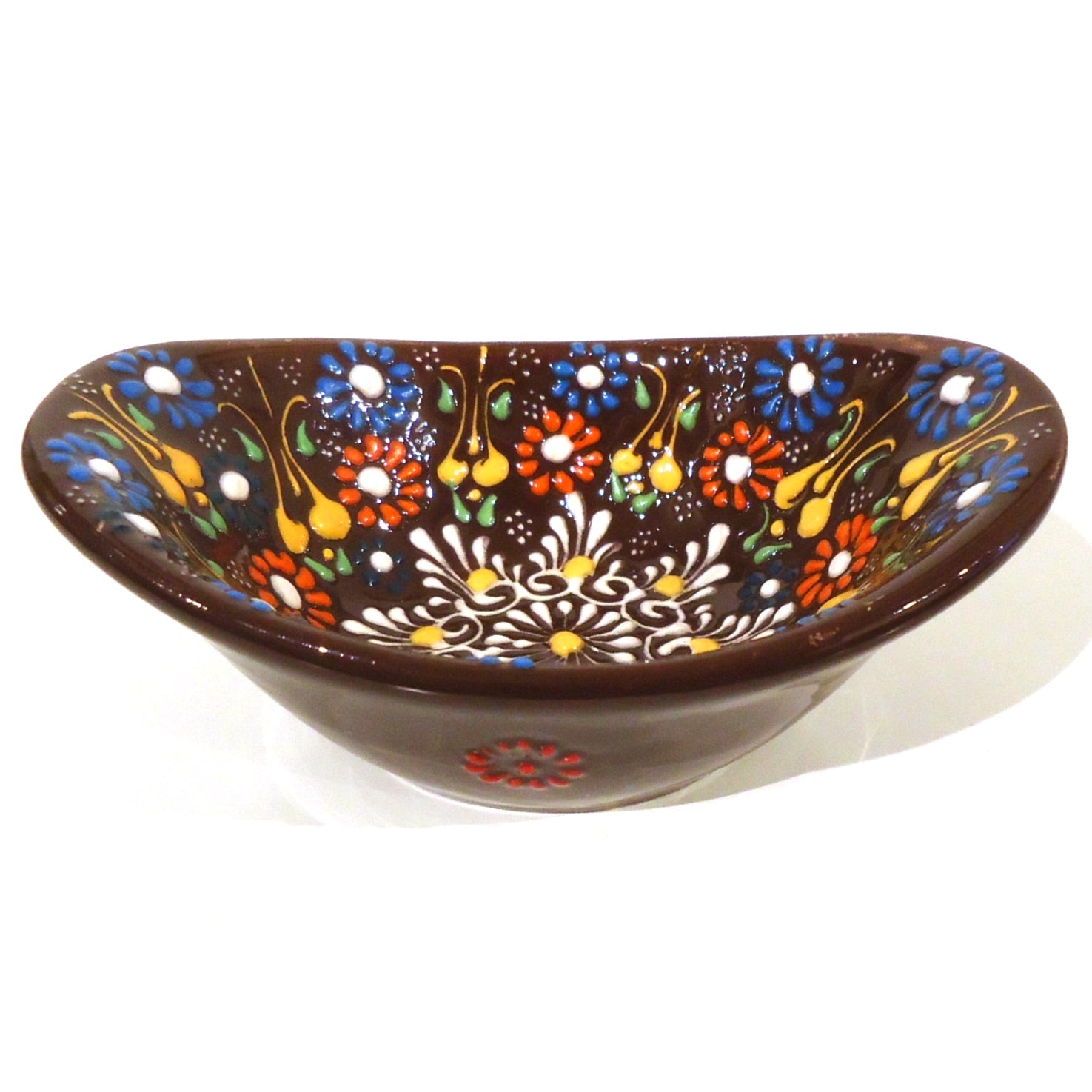 Handcrafted Embossed Ceramic Gondola Bowl - Elegant Brown Serving Dish for Pasta, Salad & Desserts | Perfect for Dinner Parties & Home Decor