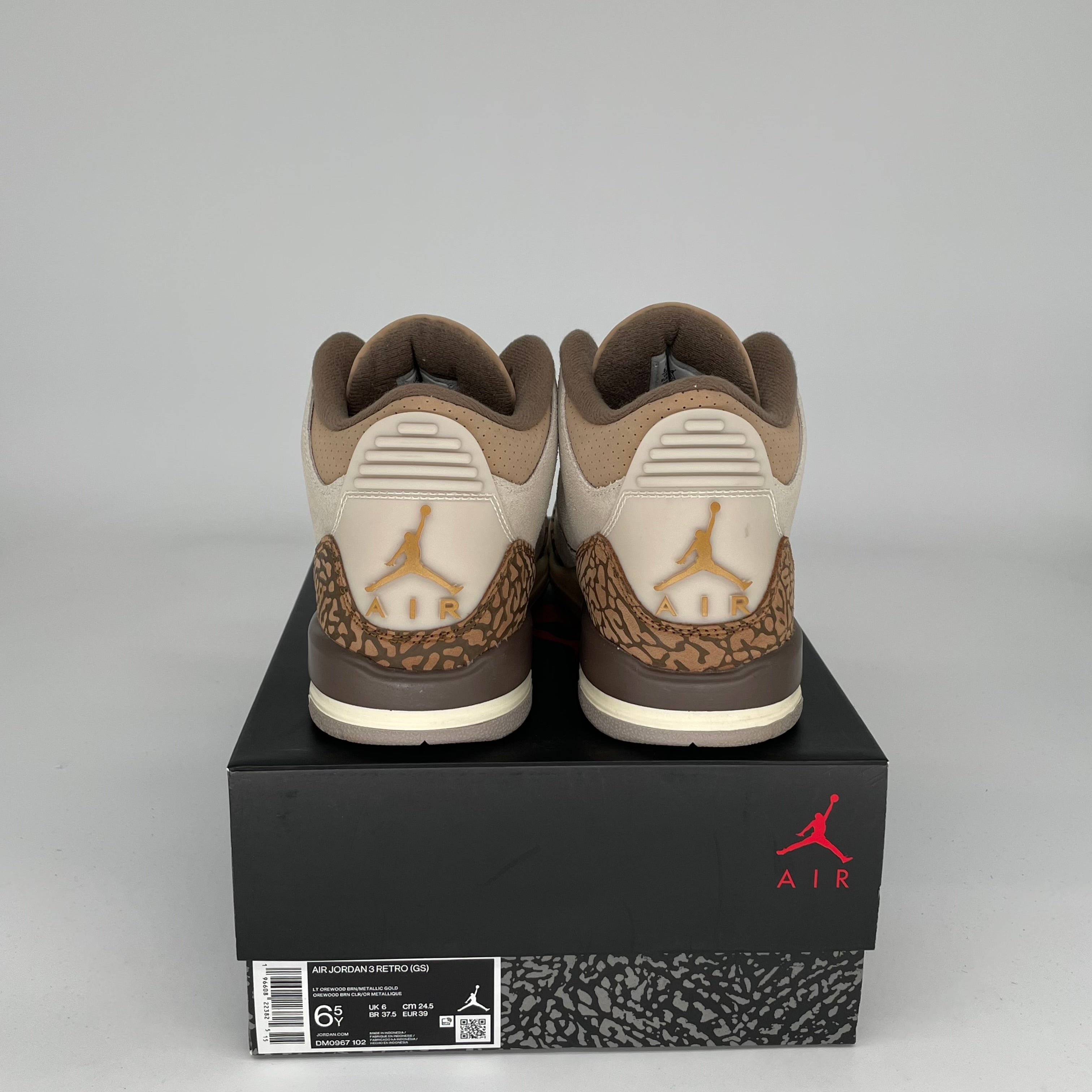 AIR JORDAN 3 PALOMINO Men's Sneakers Size 6.5Y DM0967-102 - Retro Basketball Shoes for Casual Wear & Street Style