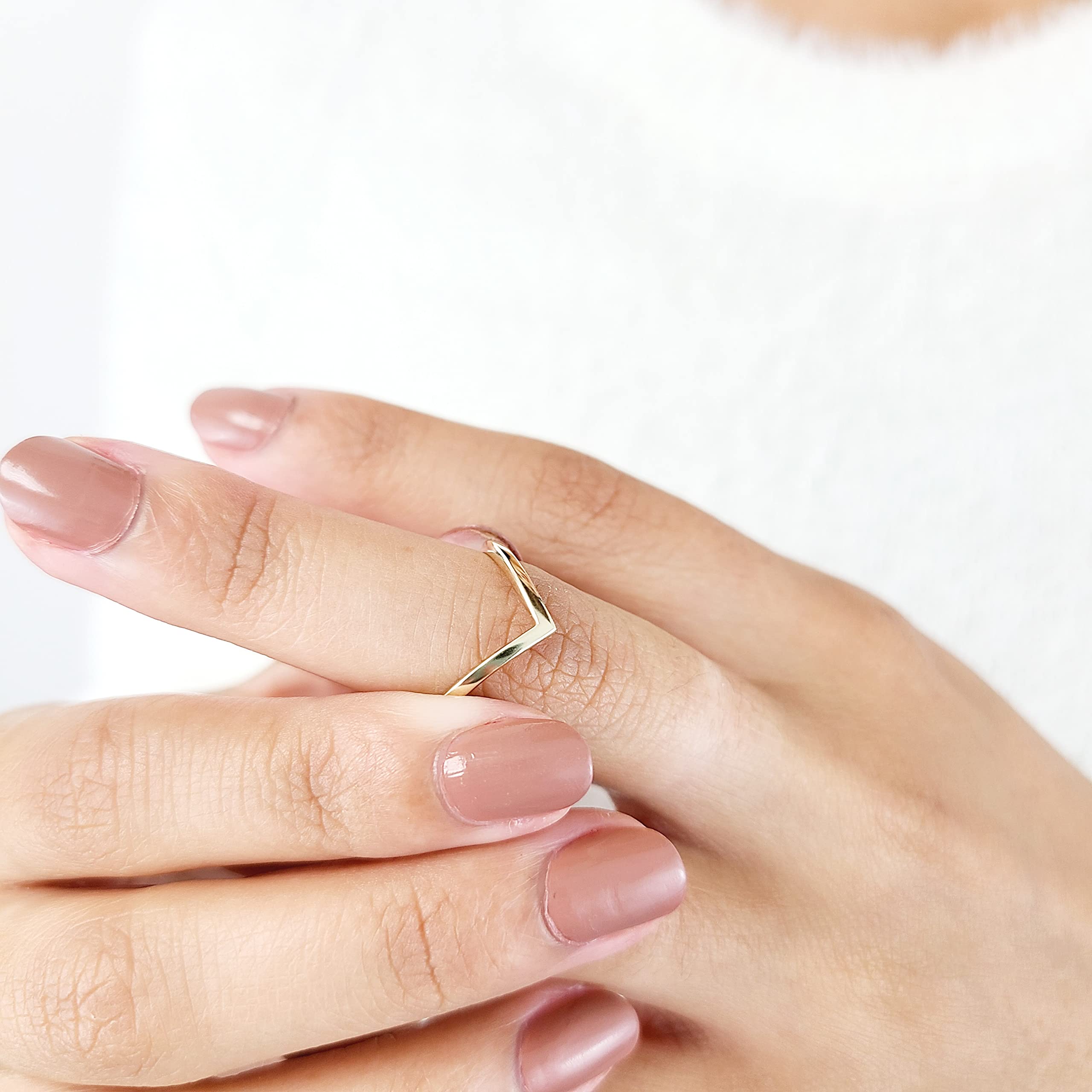 10K Solid Gold V Ring - Real 10K Yellow Gold or White Gold Chevron Stackable Wedding Band for Women - Perfect for Anniversary, Engagement, and Everyday Wear (Yellow Gold, Size 8)