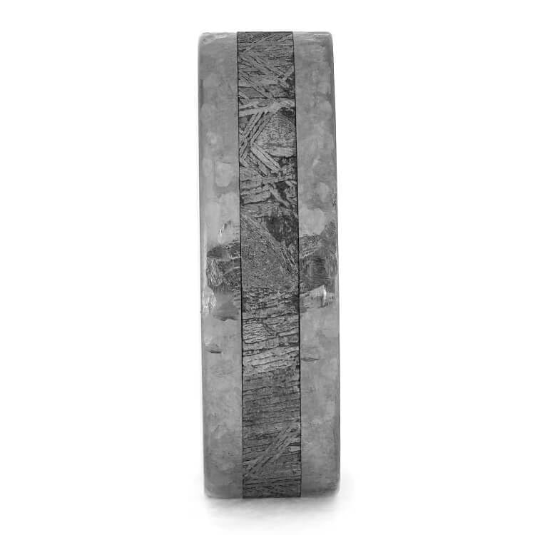 Unisex Gibeon Meteorite & Hammered Titanium 7mm Comfort-Fit Wedding Band Ring - Durable Men's & Women's Jewelry for Everyday Wear & Special Occasions