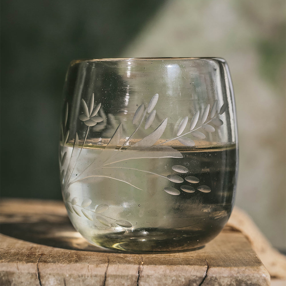 Hand Etched Round Floral Tumbler - 20oz Stainless Steel Insulated Cup with Lid & Straw - Perfect for Coffee, Tea & Cold Drinks at Home, Office or Travel