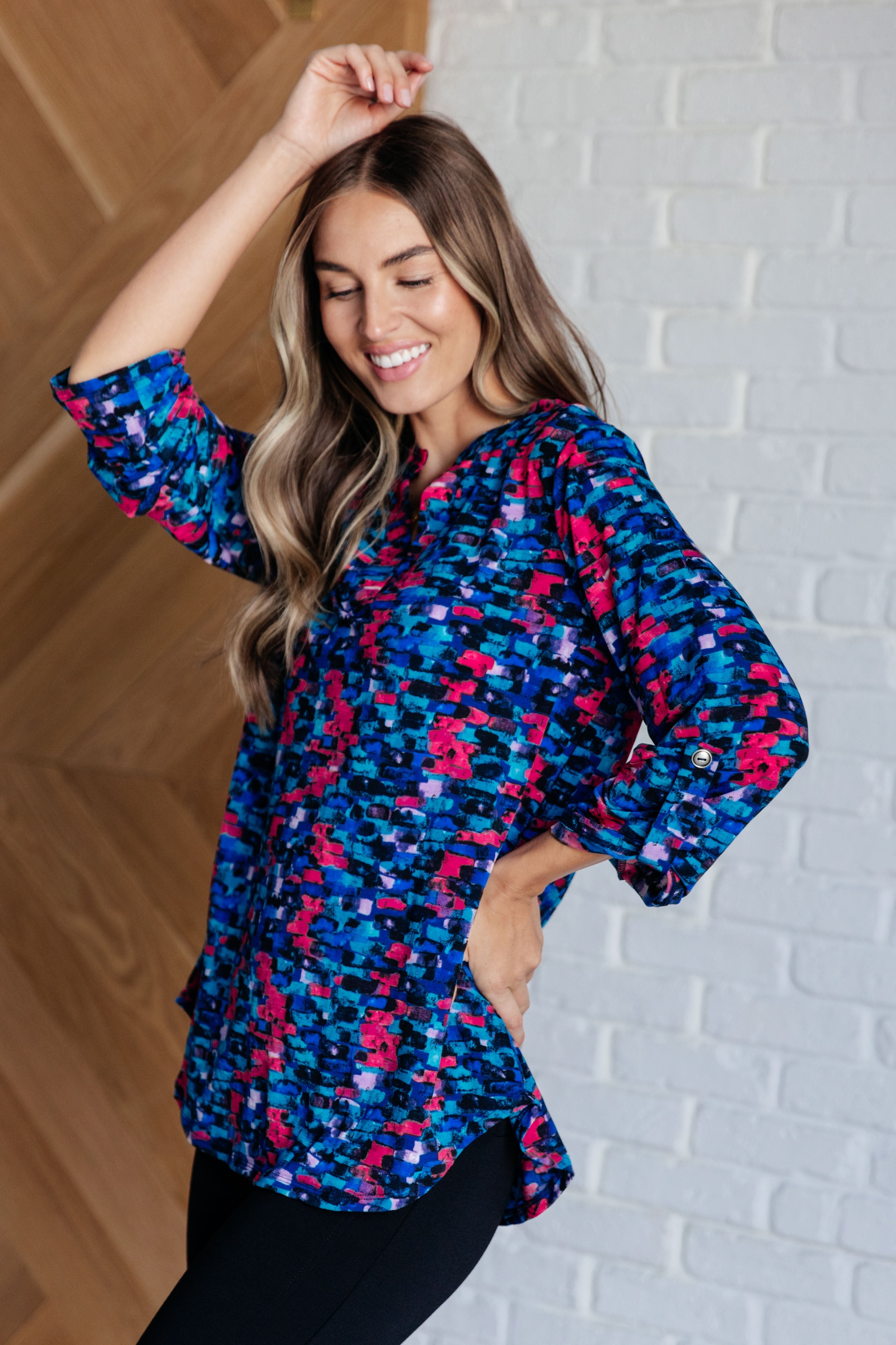 Lizzy Women's Casual Short Sleeve T-Shirt in Navy & Teal Multi Colors - Perfect for Summer Outfits, Beach Wear, and Everyday Comfort