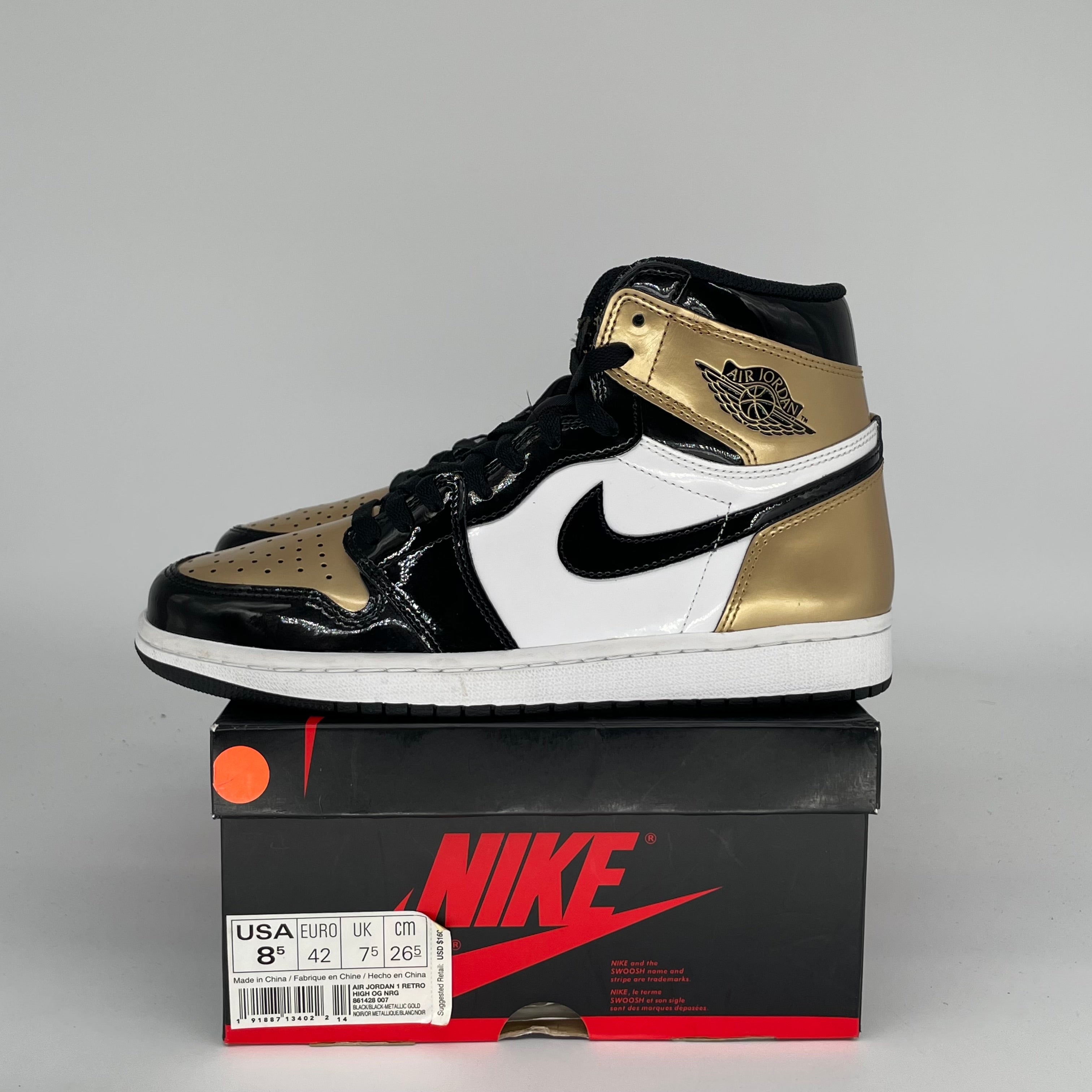 AIR JORDAN 1 PATENT GOLD TOE MEN'S BASKETBALL SHOES SIZE 8.5 (861428-007) - Perfect for Streetwear, Sneaker Collecting & Casual Fashion