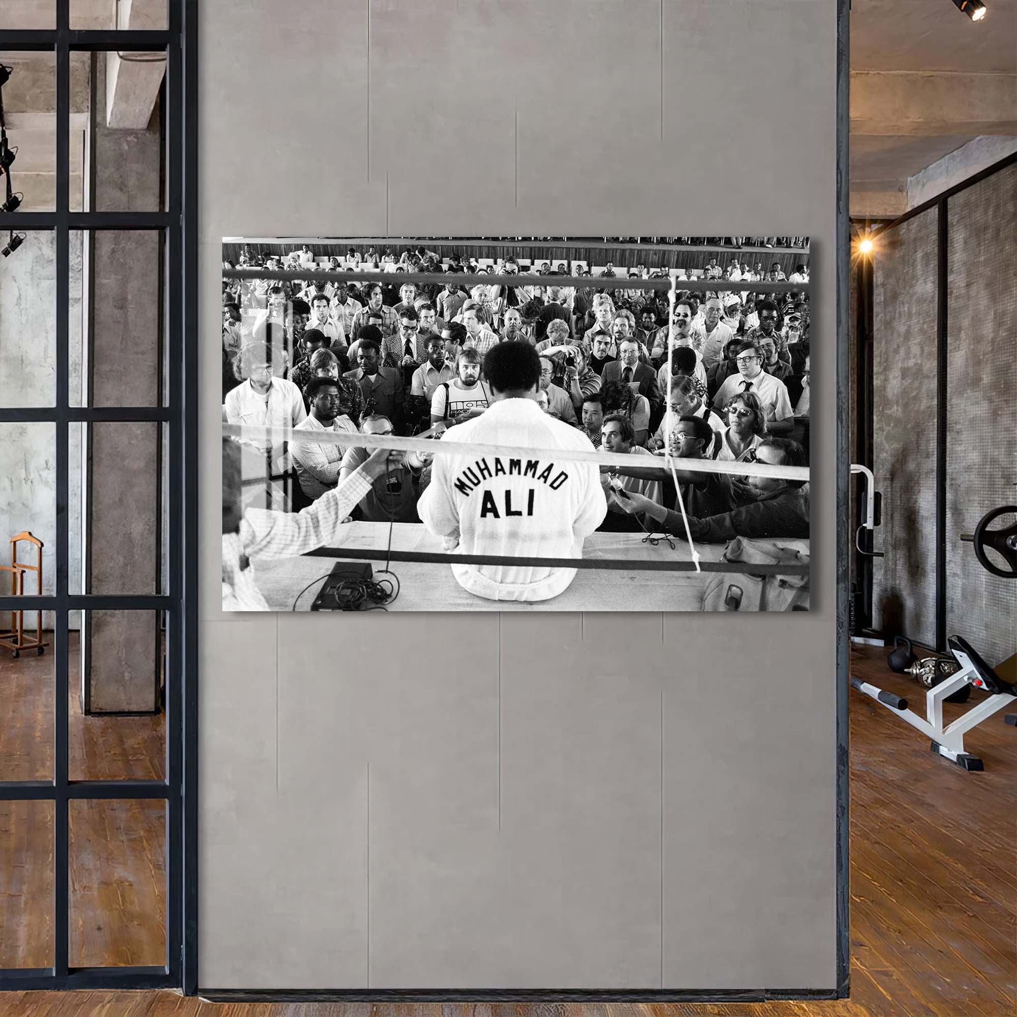 Muhammad Ali Boxing Gloves - Authentic Training & Sparring Gear for Boxing Enthusiasts | Perfect for Gym Workouts & Heavy Bag Training