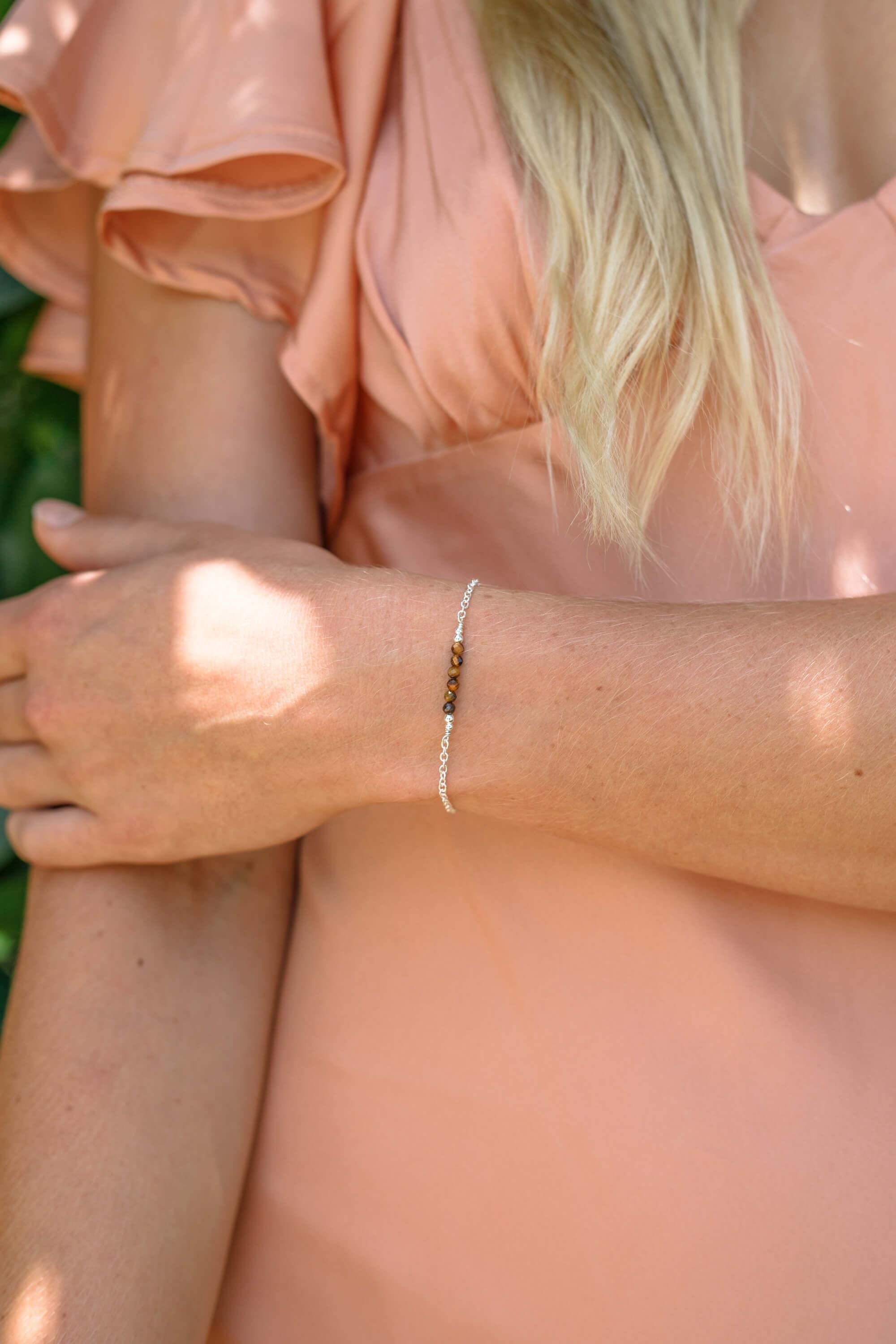 Sparkling Tiger's Eye Gemstone Faceted Bead Bar Bracelet for Women - Natural Healing Crystal Jewelry for Protection, Confidence & Good Luck - Perfect for Meditation, Yoga & Spiritual Gifts