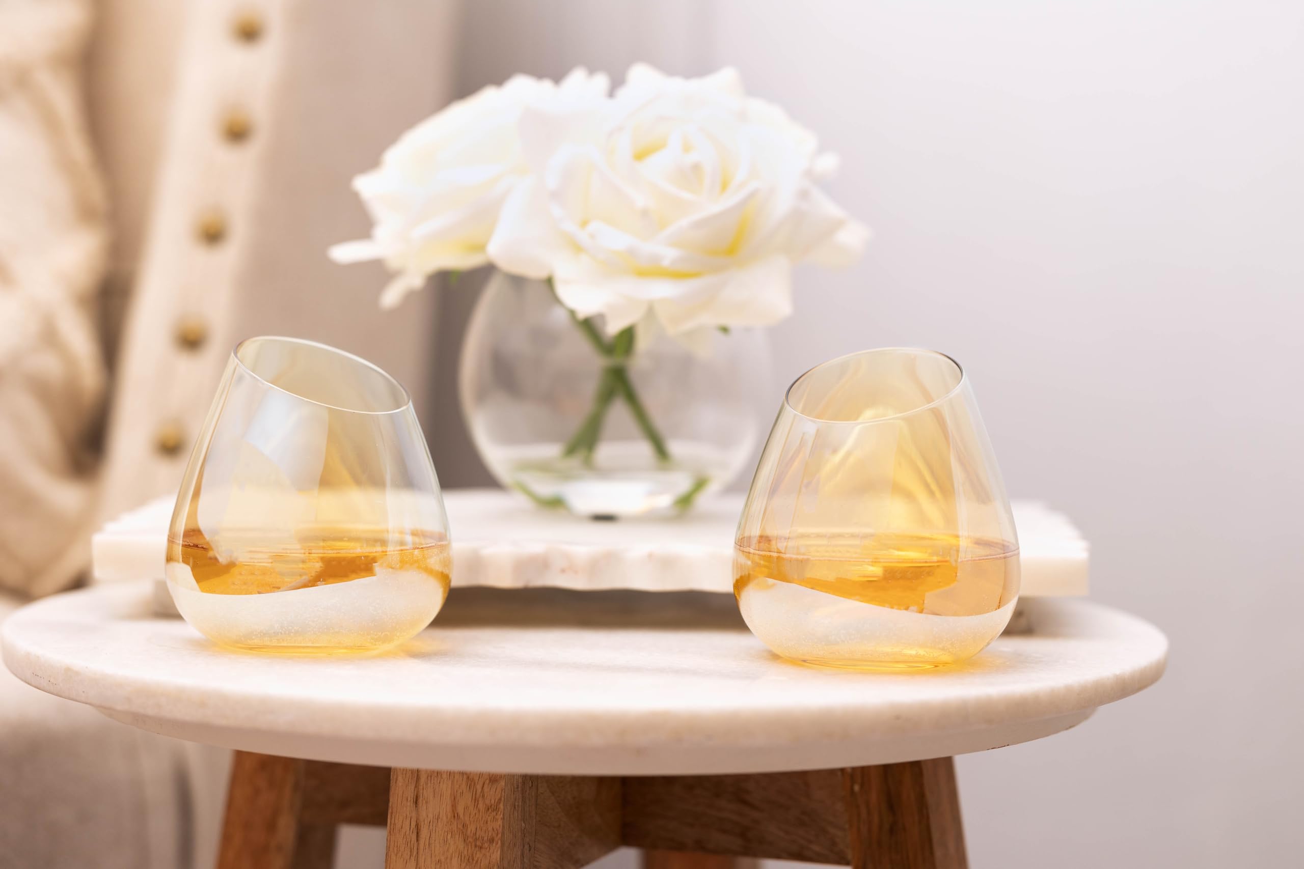 Luxury Gold Wine Glasses Set - 5 Piece (4 Stemless Glasses + 1 Decanter) with Angled Rim for Perfect Aeration | Elegant Modern Barware for Parties, Weddings & Home Decor | Premium Cocktail & Wine Tasting Accessories