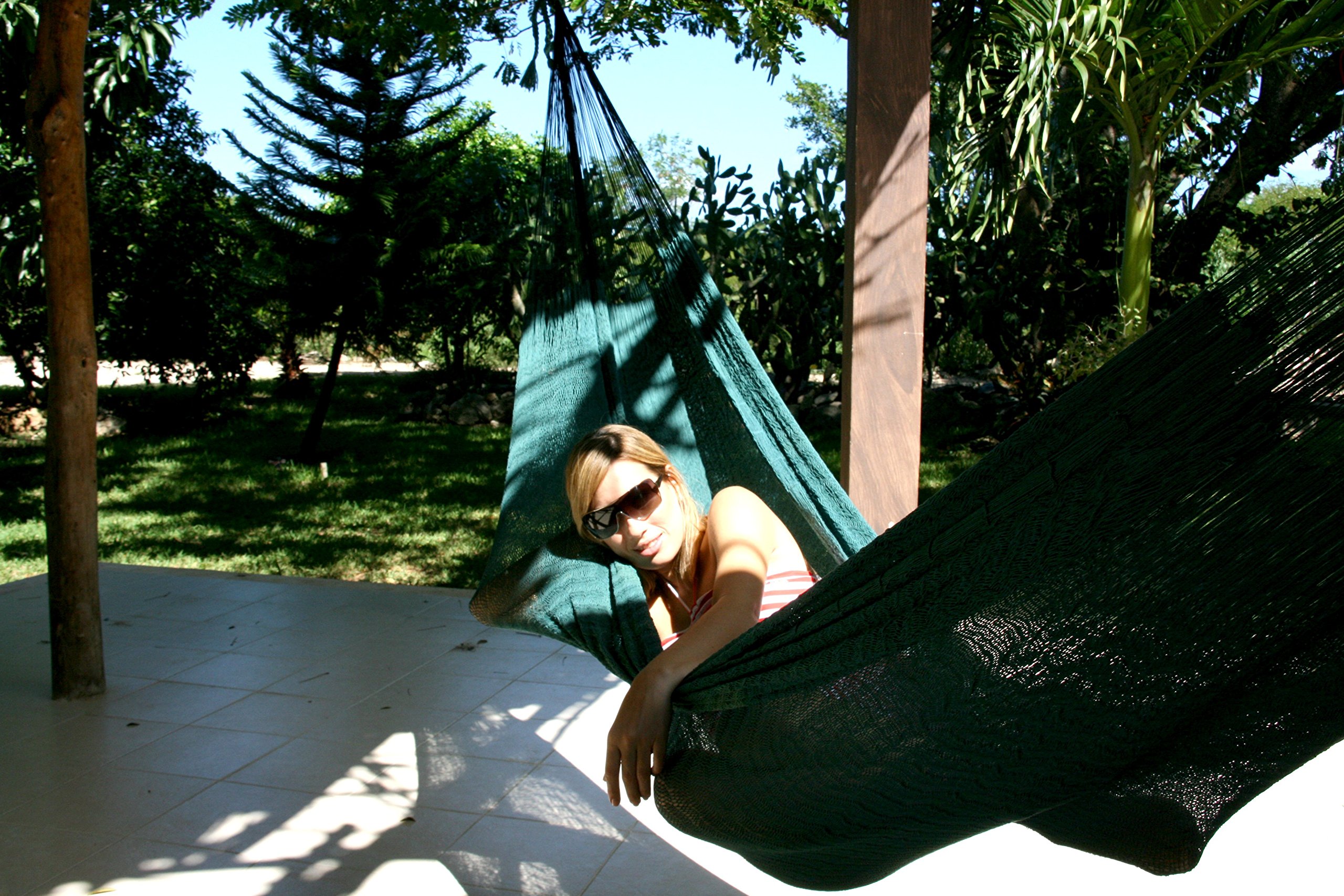 Premium Mayan Hammock Family Size - Fast 1-Day Priority Shipping - Perfect for Backyard Relaxation & Outdoor Adventures