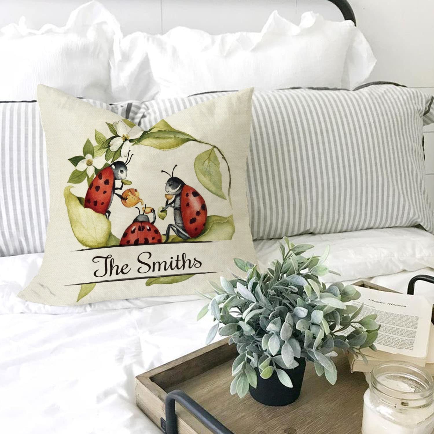 Personalized Easter Pillow Covers - Custom Family Name & Year Love Bug Cushion Case - 18x18 Inch Polyester Sofa Decor for Spring Home & Holiday Gift