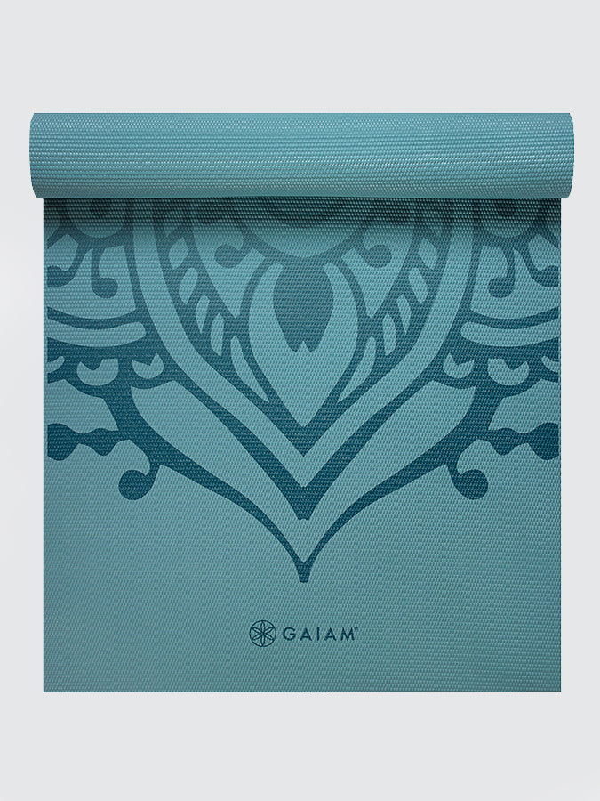 Gaiam Premium Niagara Yoga Mat 6mm - Extra Thick Non-Slip Exercise Mat for Yoga, Pilates & Home Workouts - Ideal for Hot Yoga & Meditation Practice