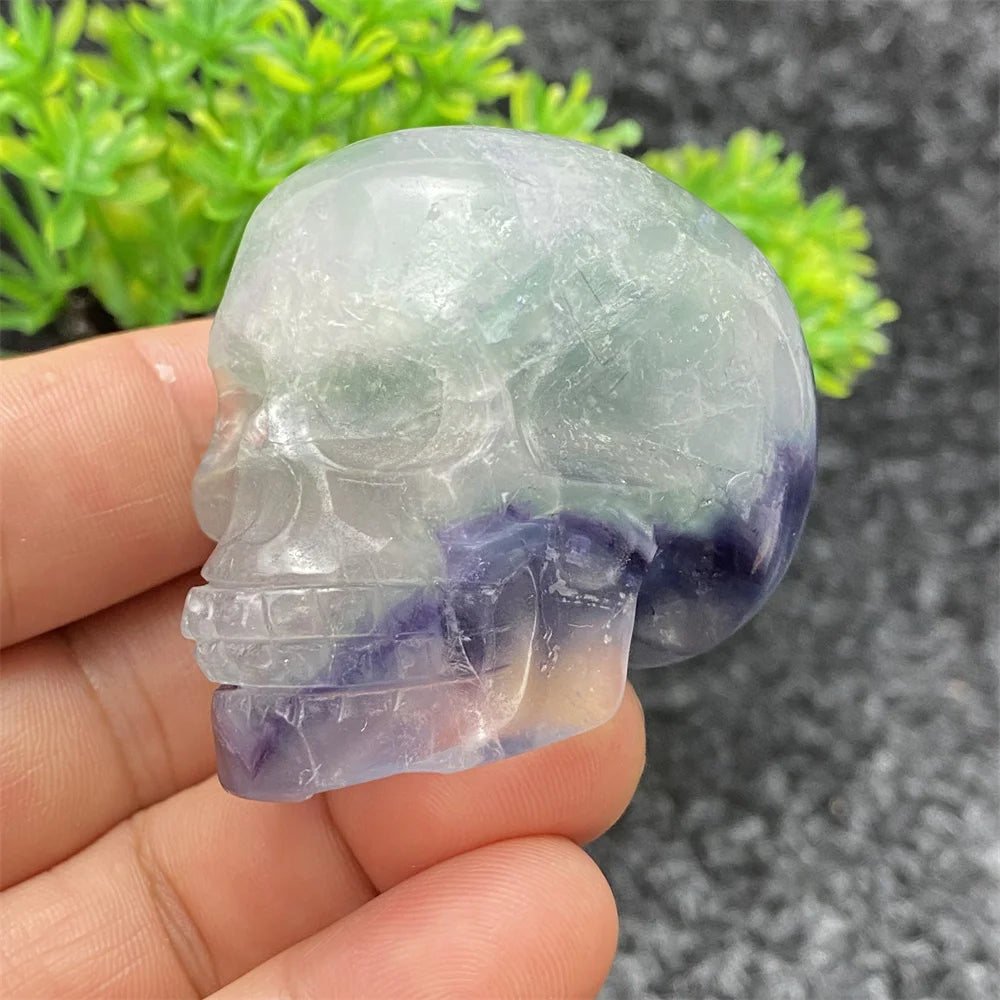 Natural Crystal Hand-Polished Carved Skull - Halloween Decor, Home Decor, Spiritual Healing Stone, Unique Holiday Gift for Collectors & Witches - Perfect for Altars, Meditation & Gothic Decorations