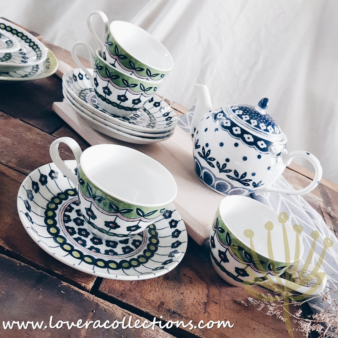 Awasaka Japan Green Poppy Tea Set & Dinnerware Collection - 16-Piece Ceramic Tea Cups & Plates Set for Japanese Tea Ceremony, Afternoon Tea & Home Decor - Elegant Floral Design for Gift & Daily Use