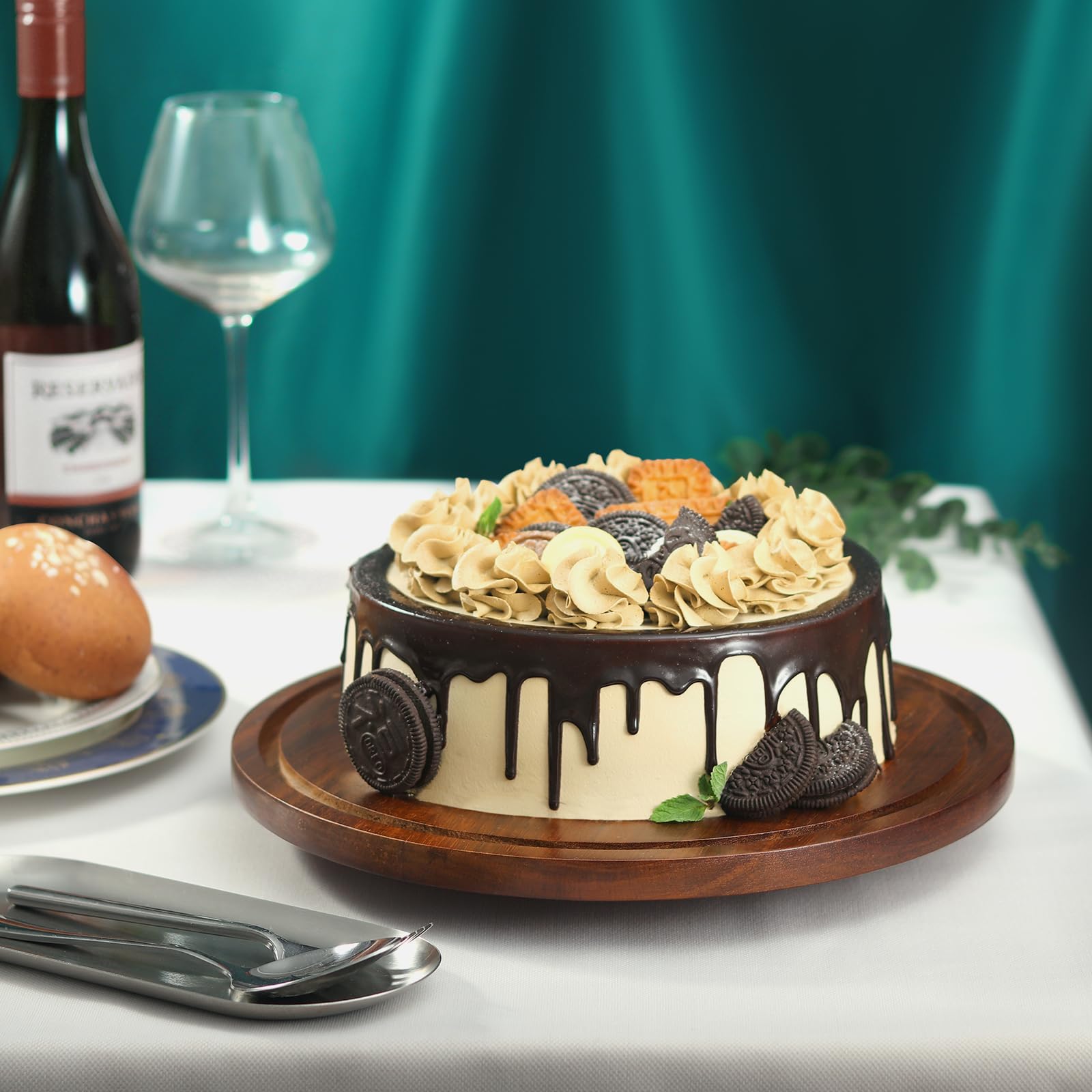 Rotating Cake Stand with Lid - 11.8