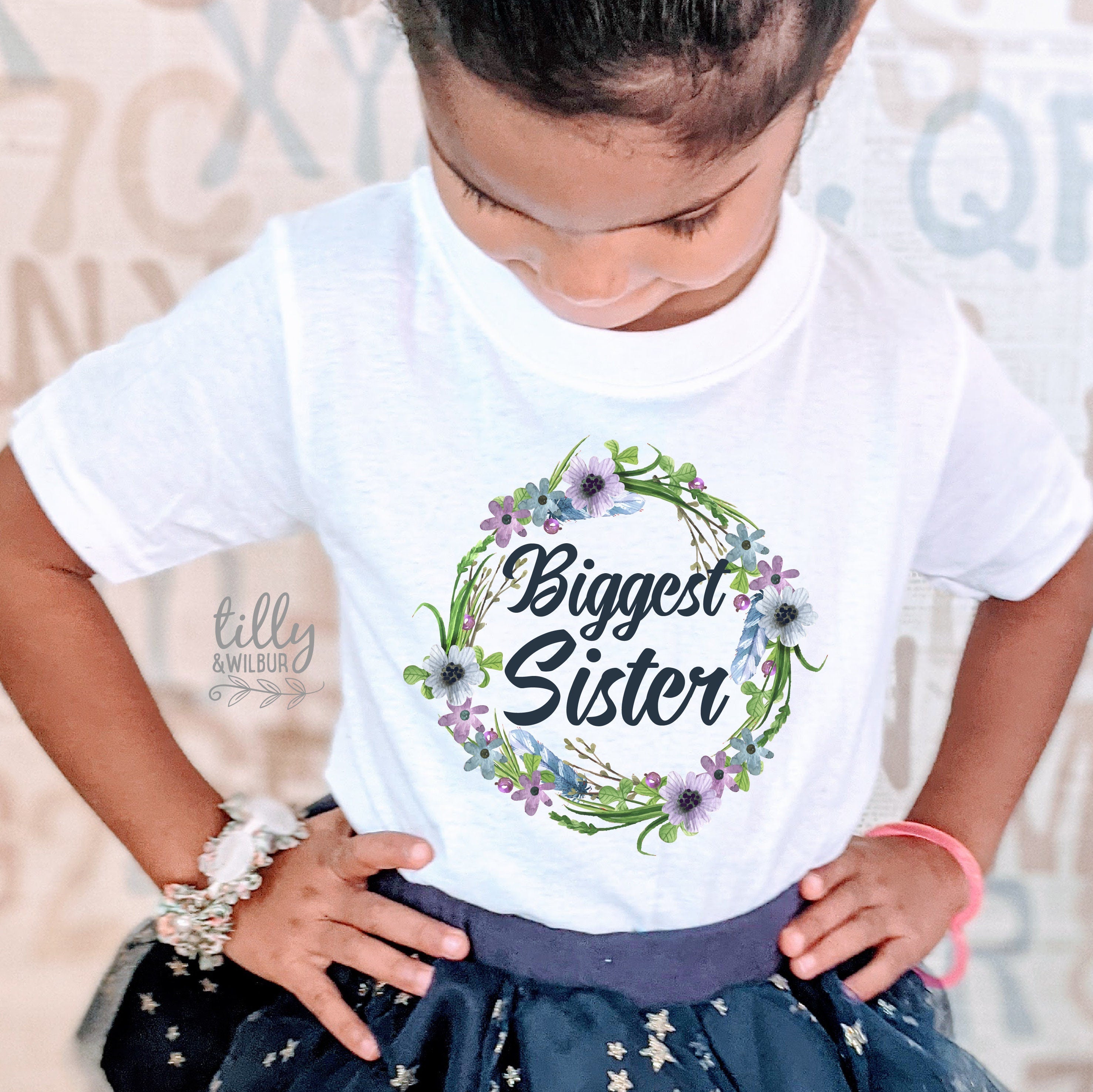 Biggest Sister T-Shirt - Funny Sibling Gift for Sisters - Comfortable Cotton Tee for Family Events & Birthdays