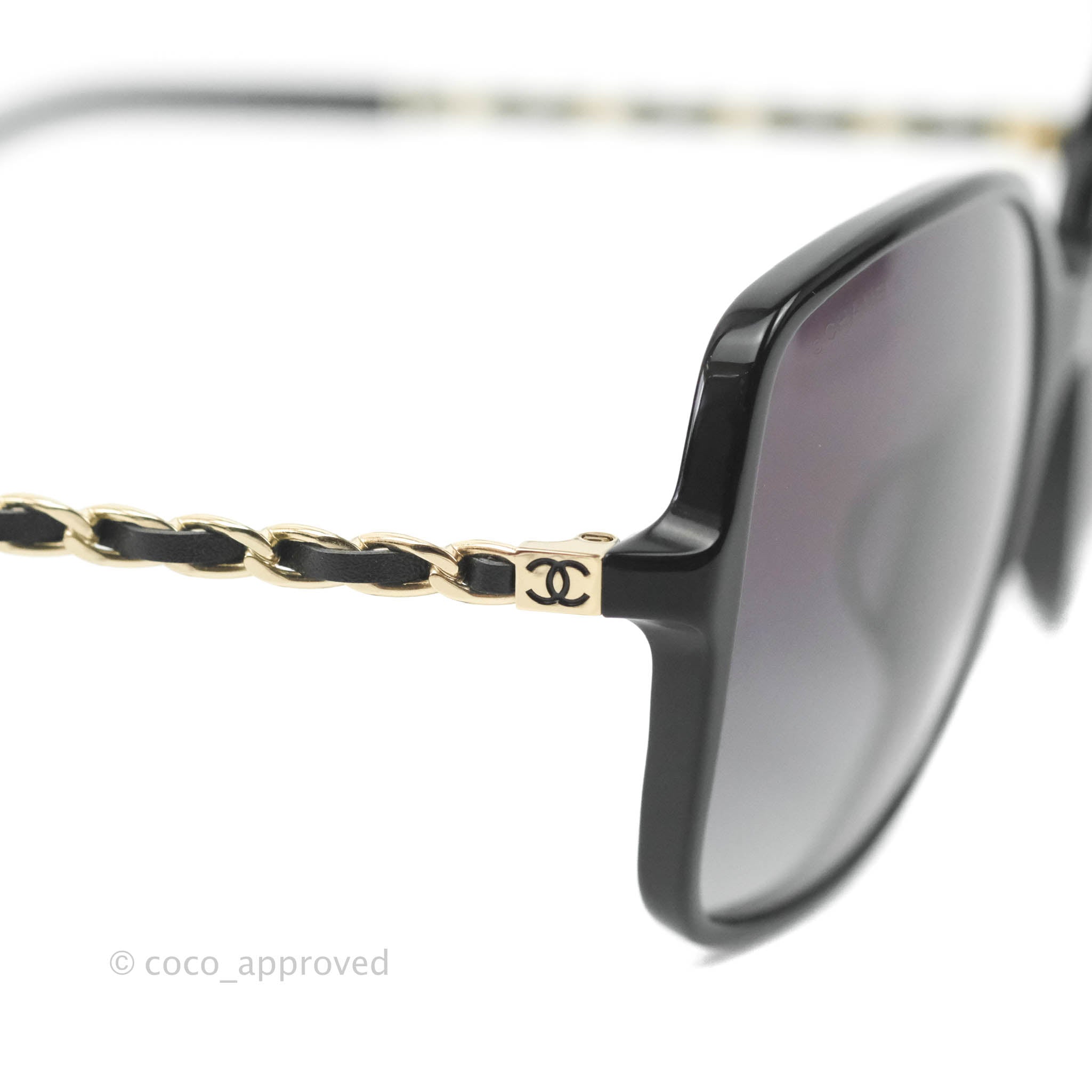 Chanel Black Acetate Frame Gradient Chain Link Sunglasses with Gold Tone - Luxury Fashion Accessory for Women, Perfect for Beach, Travel & Summer Outfits