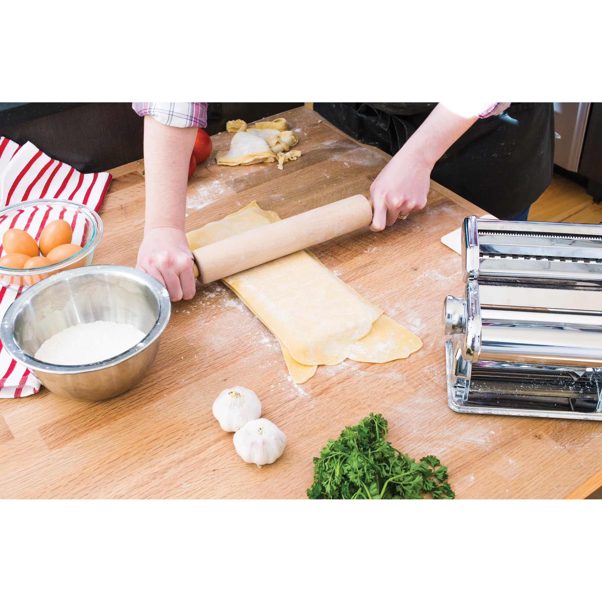 Fantes Jumbo Ravioli Maker - Authentic Italian Pasta Tool for 10 Large Raviolis | Handmade Pasta Dough Press | Perfect for Homemade Italian Meals & Family Dinners | Since 1906