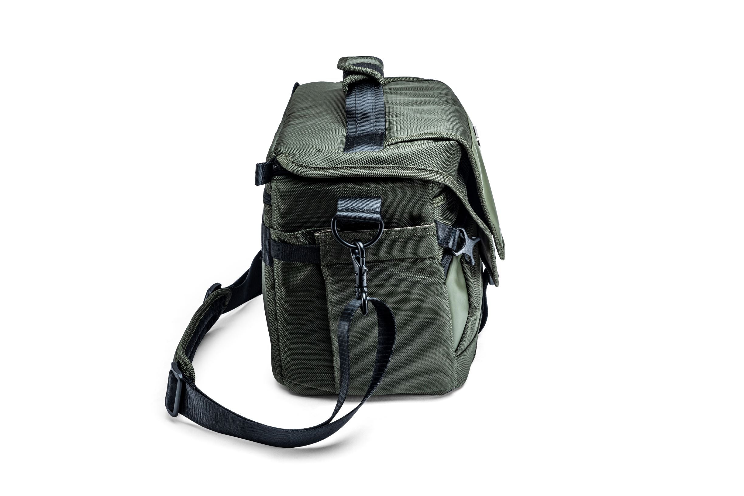 VEO SELECT 28S GR Shoulder Bag for Women - Lightweight Crossbody Purse with Adjustable Strap, Water-Resistant Green Handbag - Perfect for Travel, Work & Everyday Use