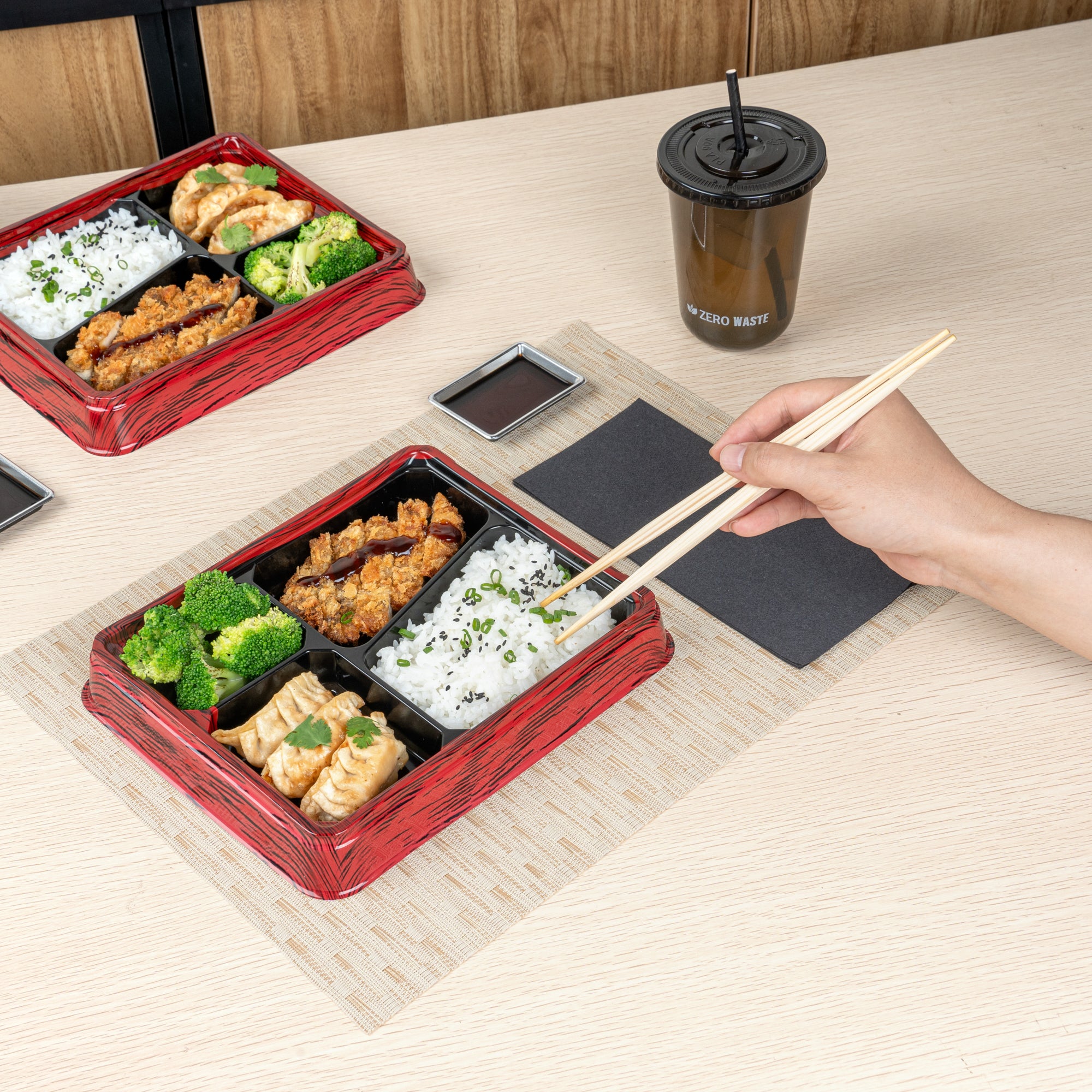 Bento Tek 19 oz Rectangle Red and Black Plastic Bento Box with 4 Compartments - 9.25