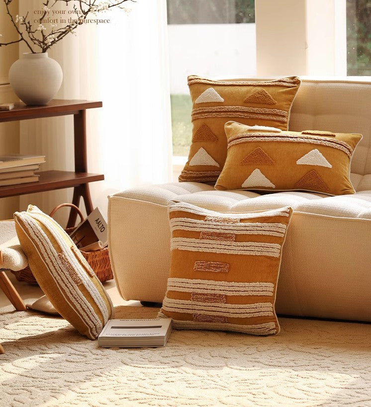 Modern Decorative Throw Pillows for Couch & Living Room - Stylish Square Sofa Pillow Covers & Cushions - Perfect for Home Decor, Lounge Relaxation and Interior Design Accents