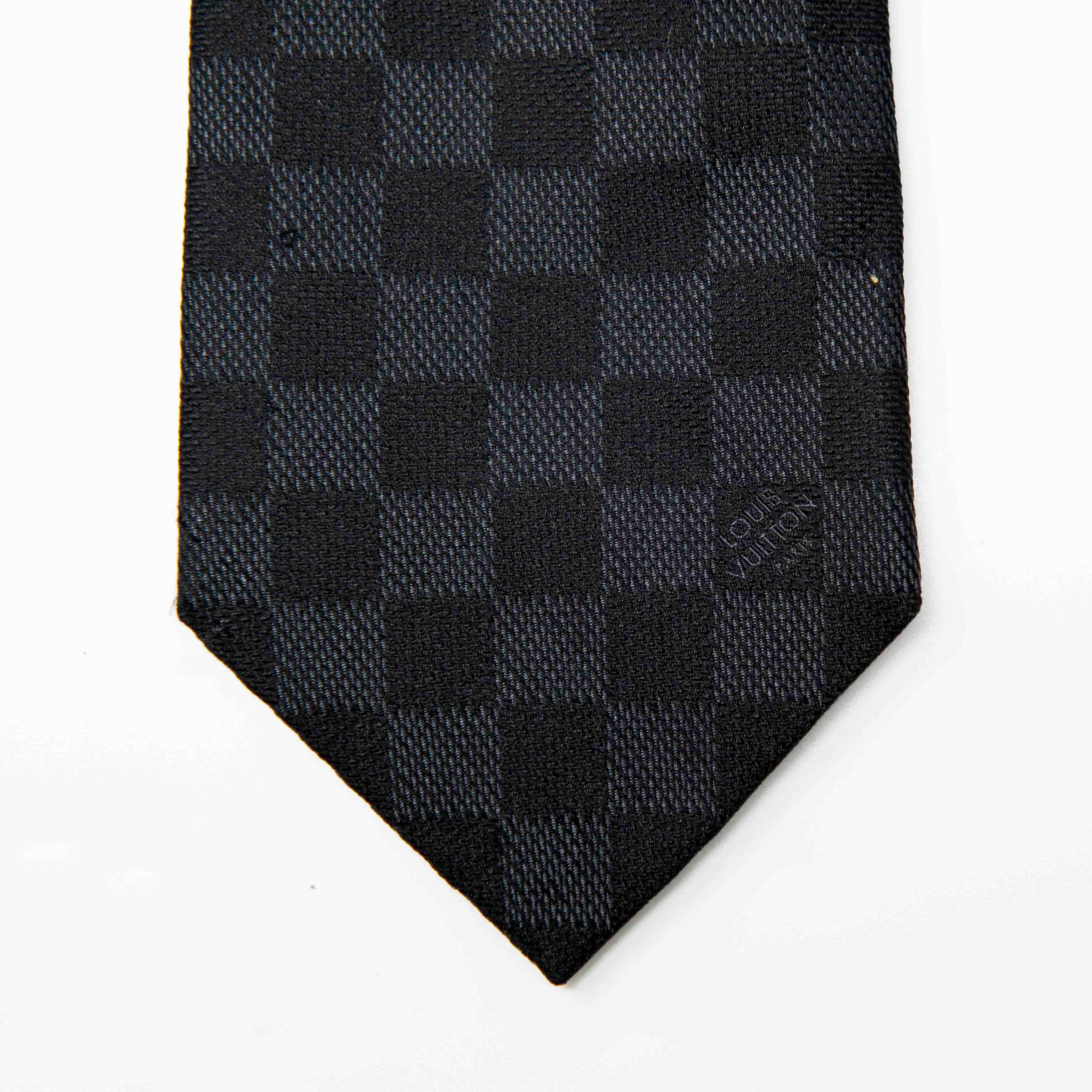 Louis Vuitton Black Damier Classique Necktie for Men - Luxury Silk Tie for Business, Wedding & Formal Occasions