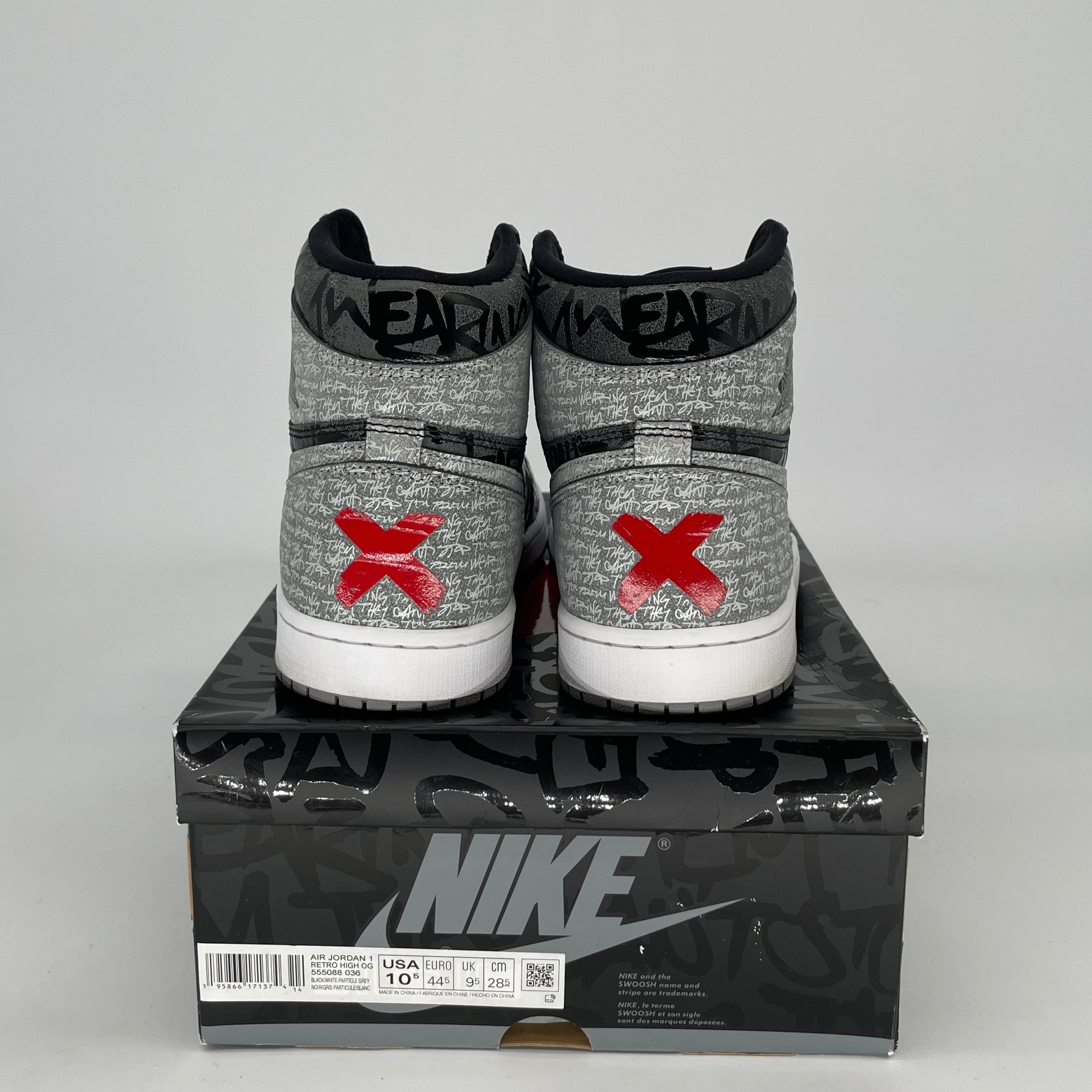Original Title: AIR JORDAN 1 REBELLIONAIRE SIZE 9.5/11W 555088 036   Optimized Title: **Air Jordan 1 Rebellionaire Sneakers - Men's Size 9.5 / Women's Size 11W - Style Code 555088-036 - Retro Basketball Shoes for Streetwear & Casual Outfits**