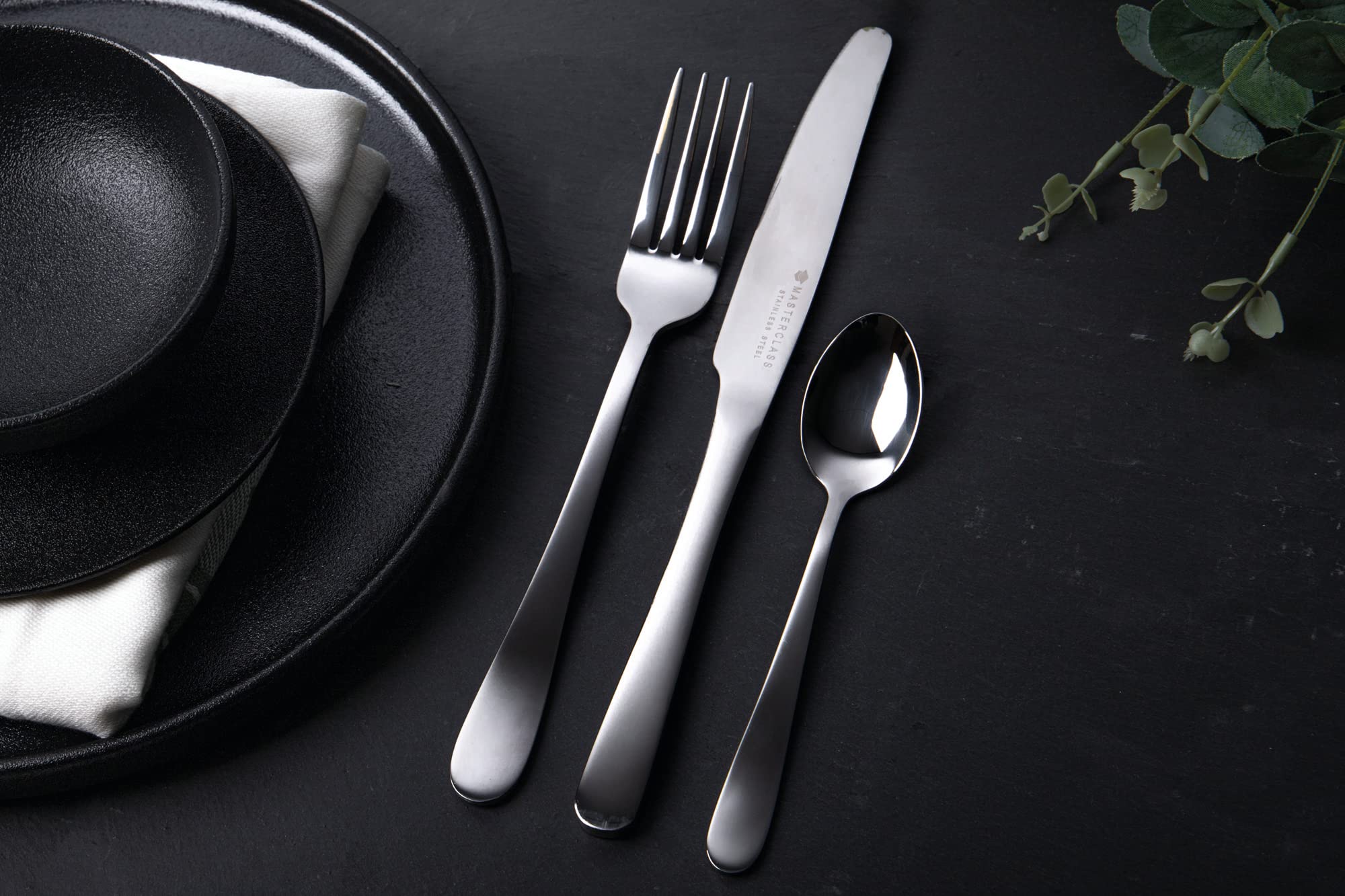 Premium Stainless Steel Dinner Knives and Forks Set (4-Piece) - Elegant Cutlery for Formal Dining, Dinner Parties & Holiday Gatherings