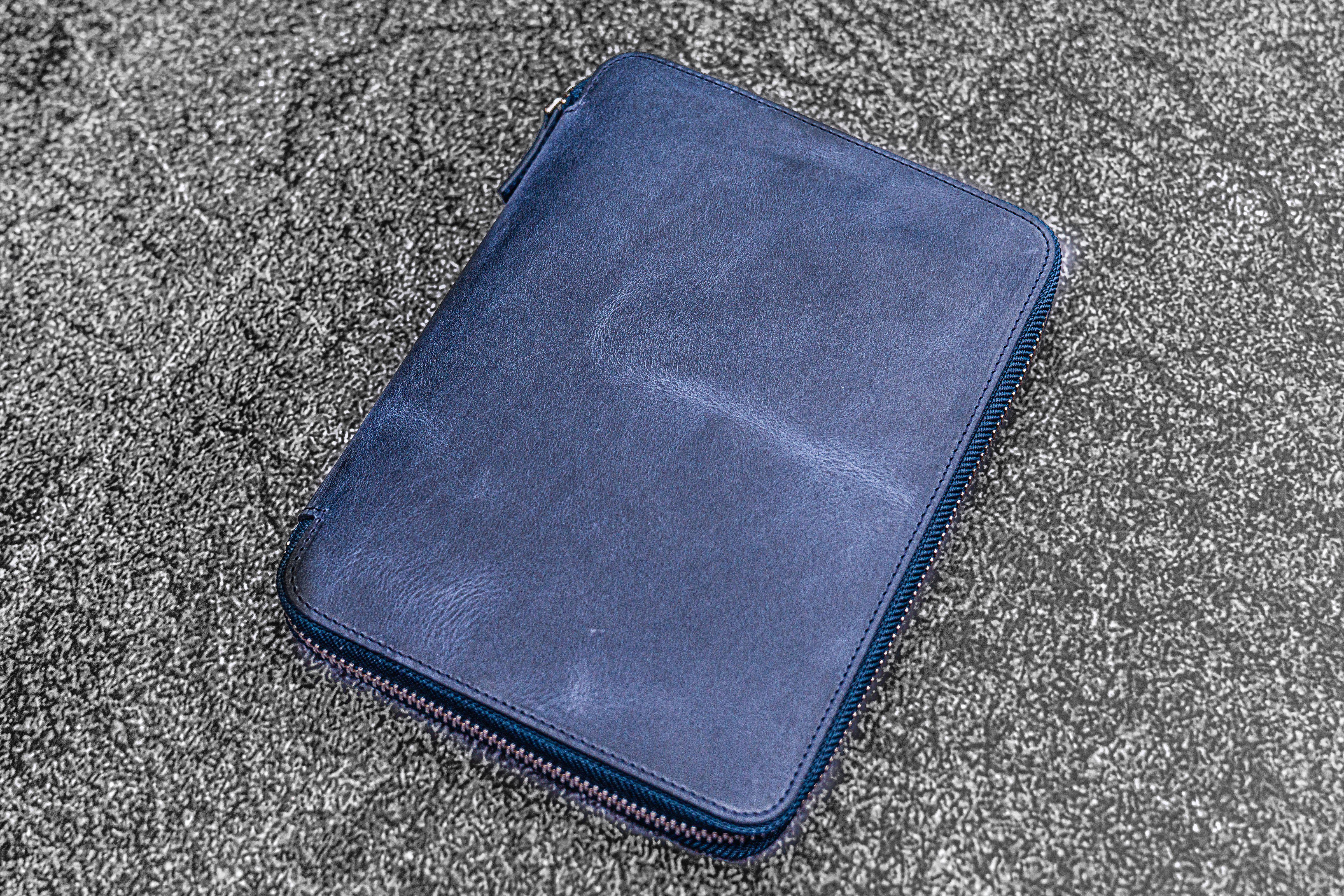 Premium Leather A5 Notebook Folio with Zipper - Leuchtturm1917 Crazy Horse Navy Blue Cover | Business Organizer, Journal Protector for Office & Travel Use