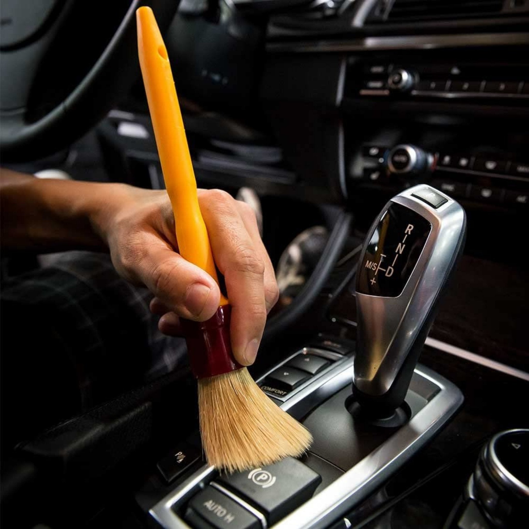 Chemical Guys Boar's Hair Detailing Brush – Premium Car Detailing Tool for Interior & Exterior Cleaning – Perfect for Wheels, Grilles, and Trim
