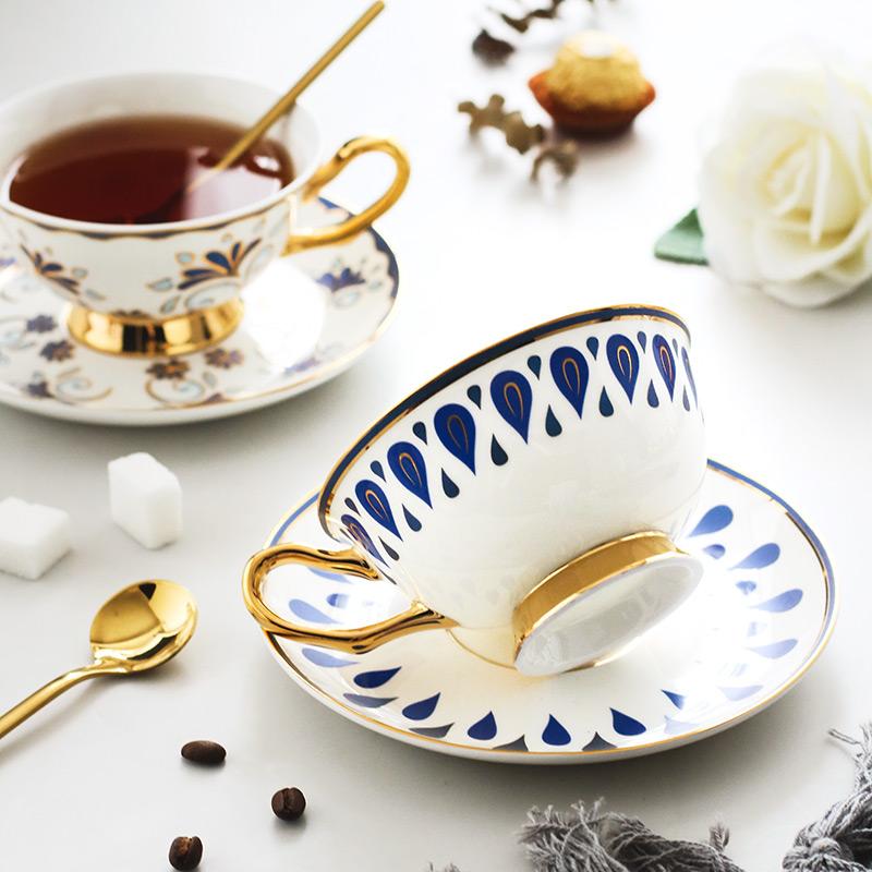 Elegant British Porcelain Tea & Coffee Cups Set with Gold Trim - Includes Saucers & Gift Box - Perfect for Afternoon Tea, Latte, and Gifting