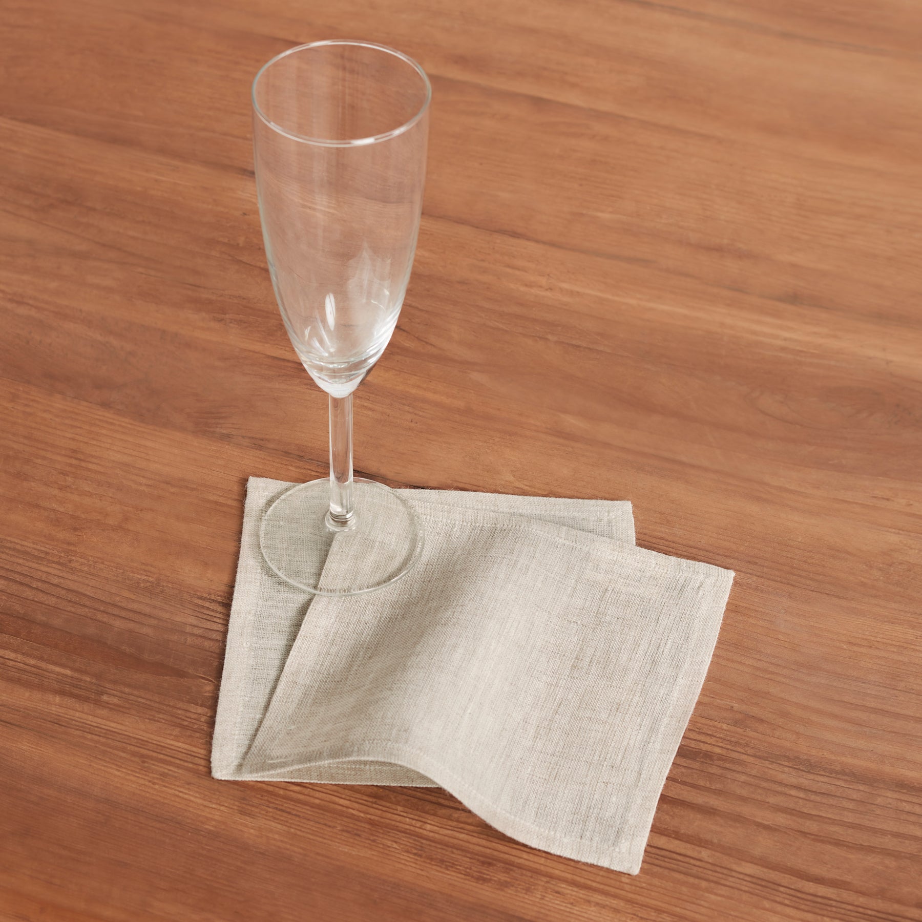 Premium Cocktail Napkins Set of 12 - Elegant Party Napkins for Drinks, Weddings & Entertaining - Absorbent 2-Ply Paper Cocktail Napkins for Home Bar, Dinner Parties & Special Events