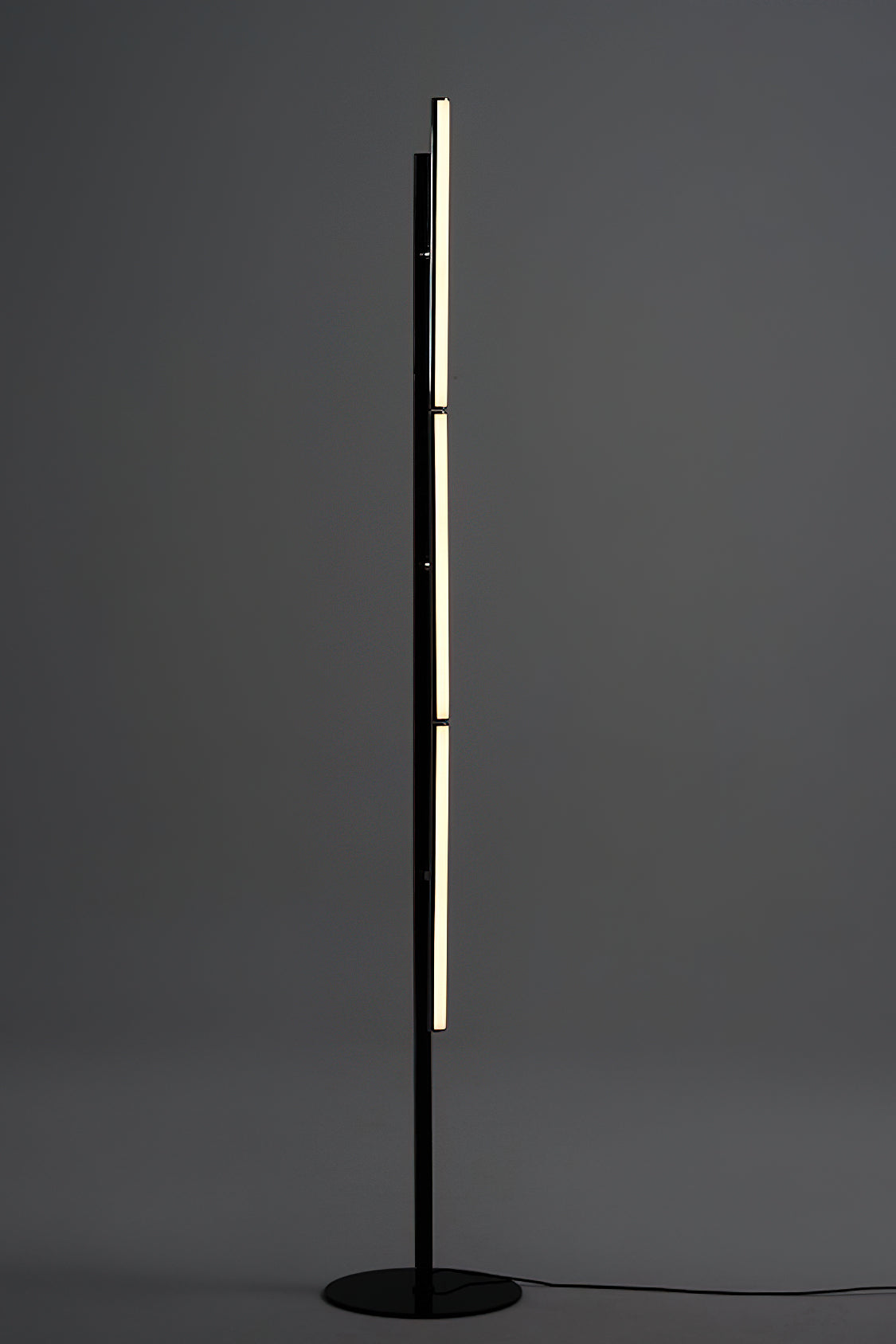 Modern Cross Turn Adjustable Floor Lamp for Living Room - Stylish Reading Light with Flexible Gooseneck, Perfect for Bedroom, Office & Study